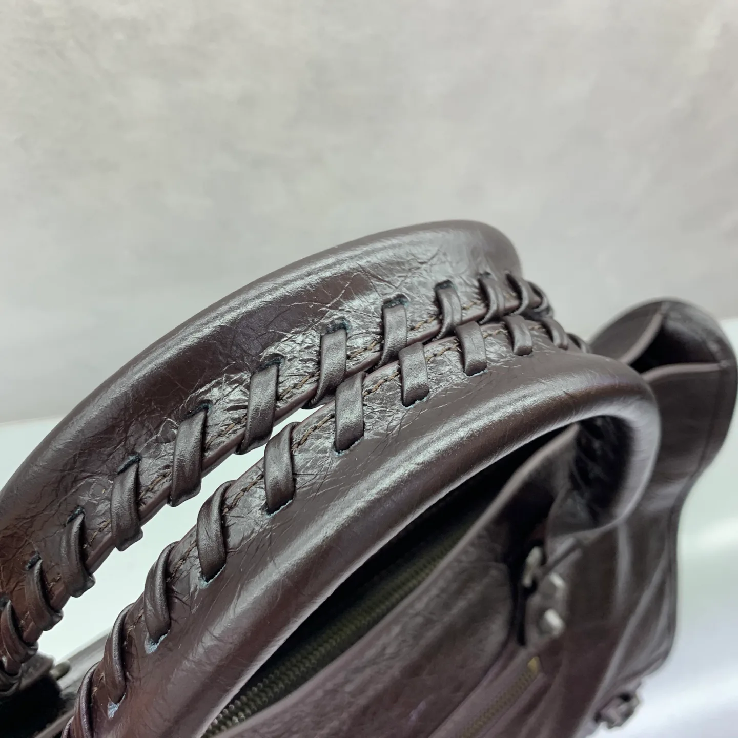 Классические Сумки Женские Balenciaga 18136154