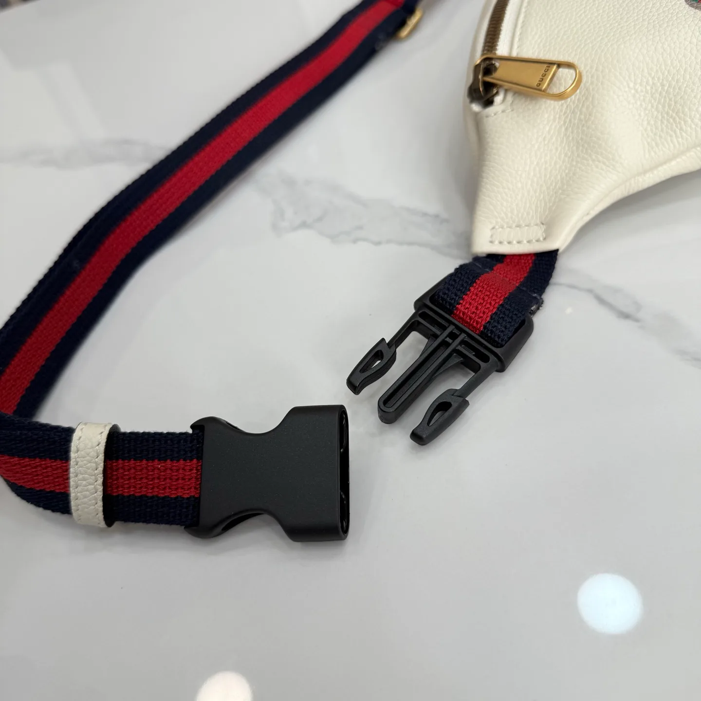 Поясные Сумки Женские Gucci 11704057