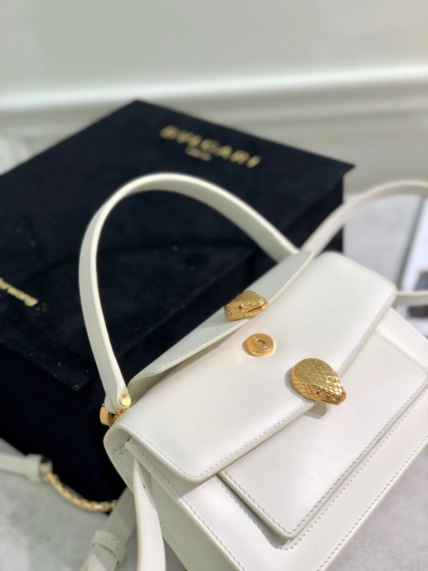 Классические Сумки Женские Bvlgari 5080559
