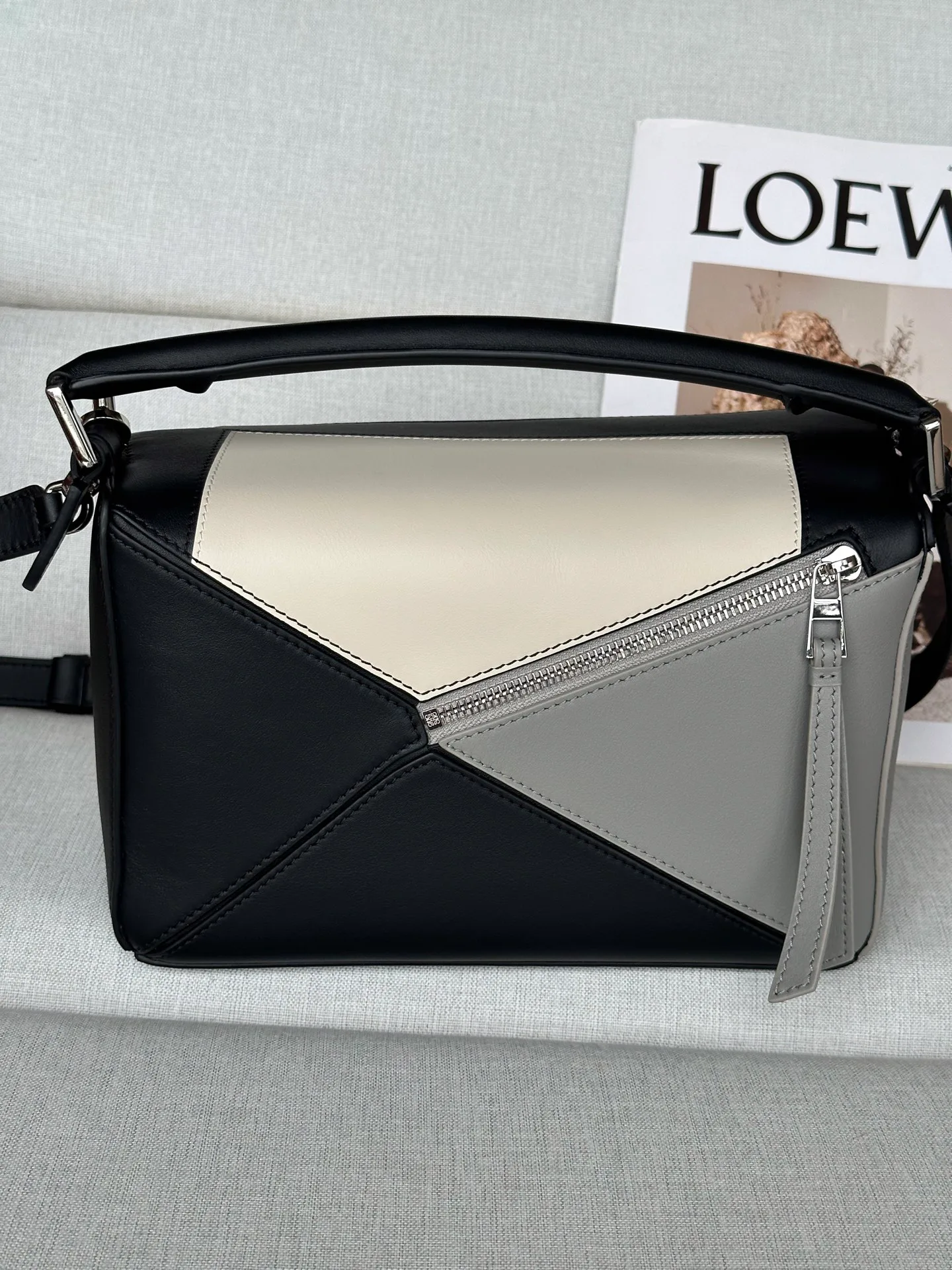 Сумки На Ремне Женские Loewe 690071