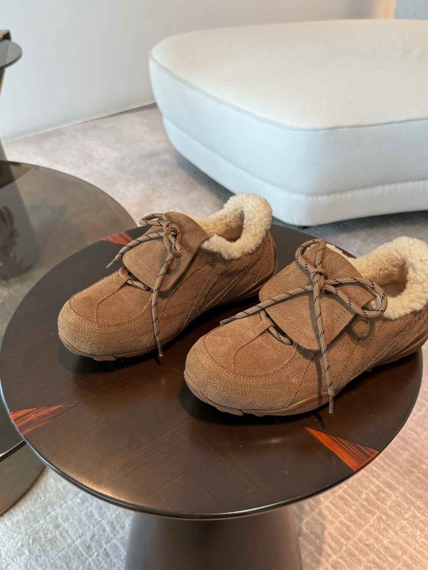 Кроссовки Женские Ugg 19705083