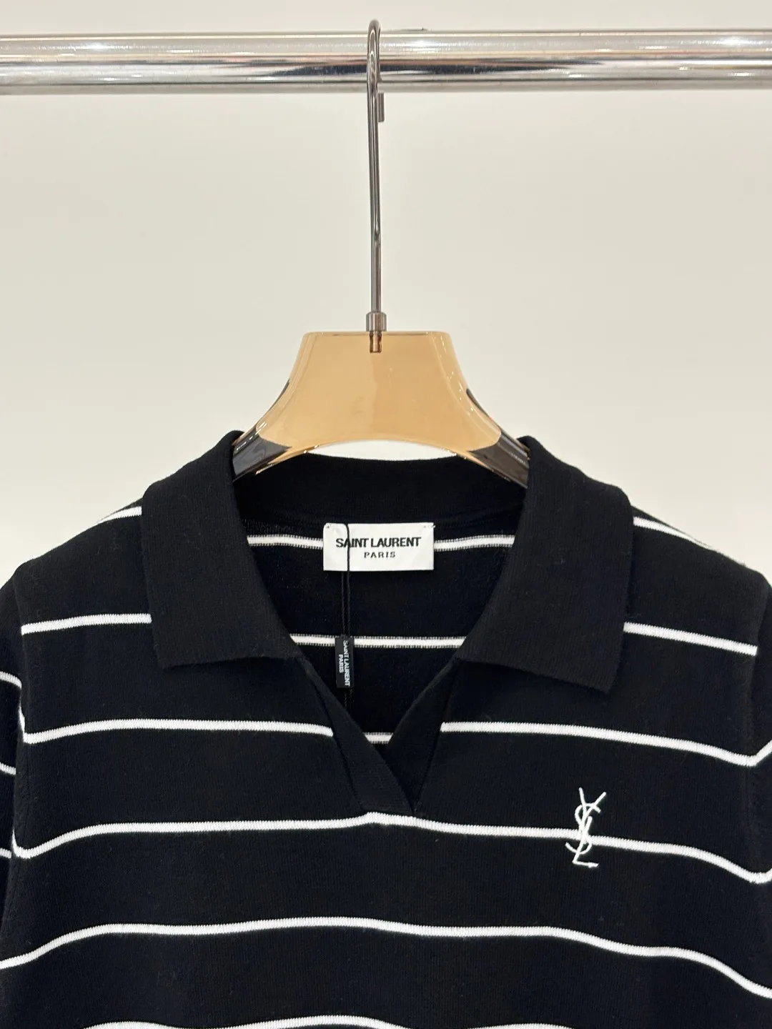 Футболки Женские Saint Laurent 13340300