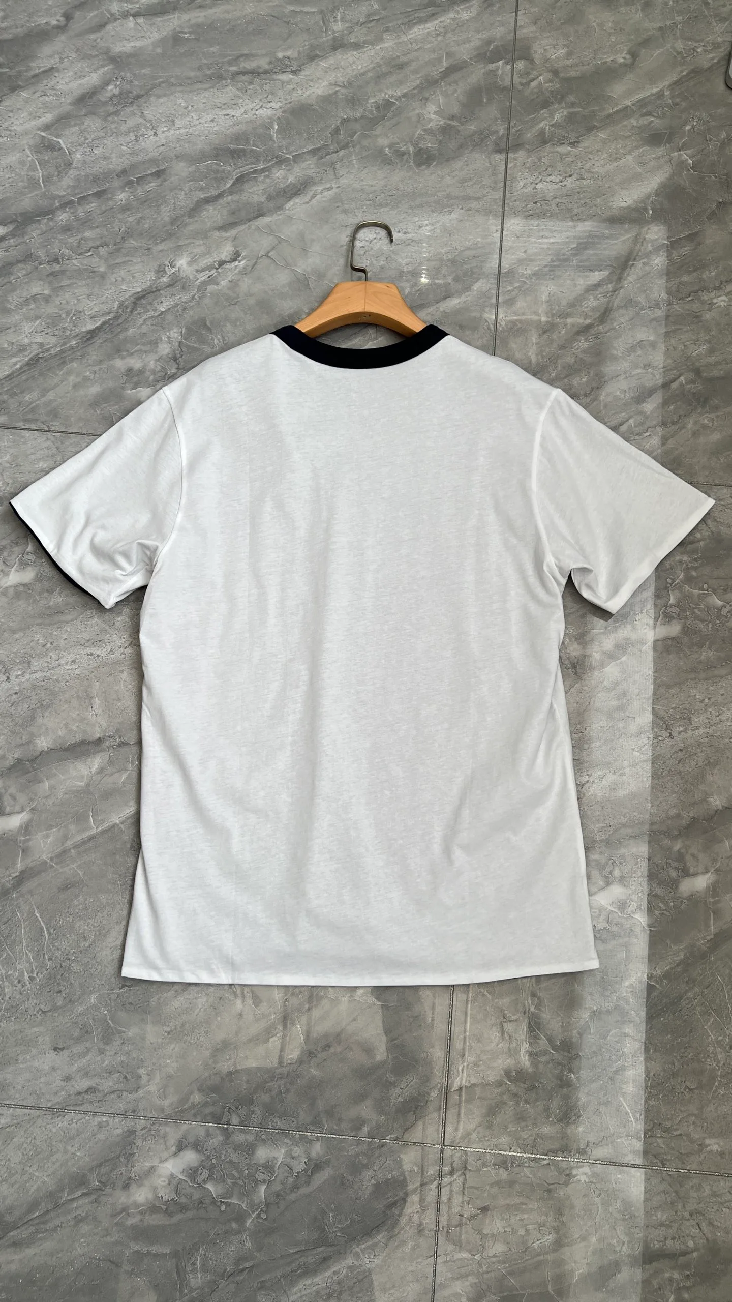 Футболки Женские Prada 11385442