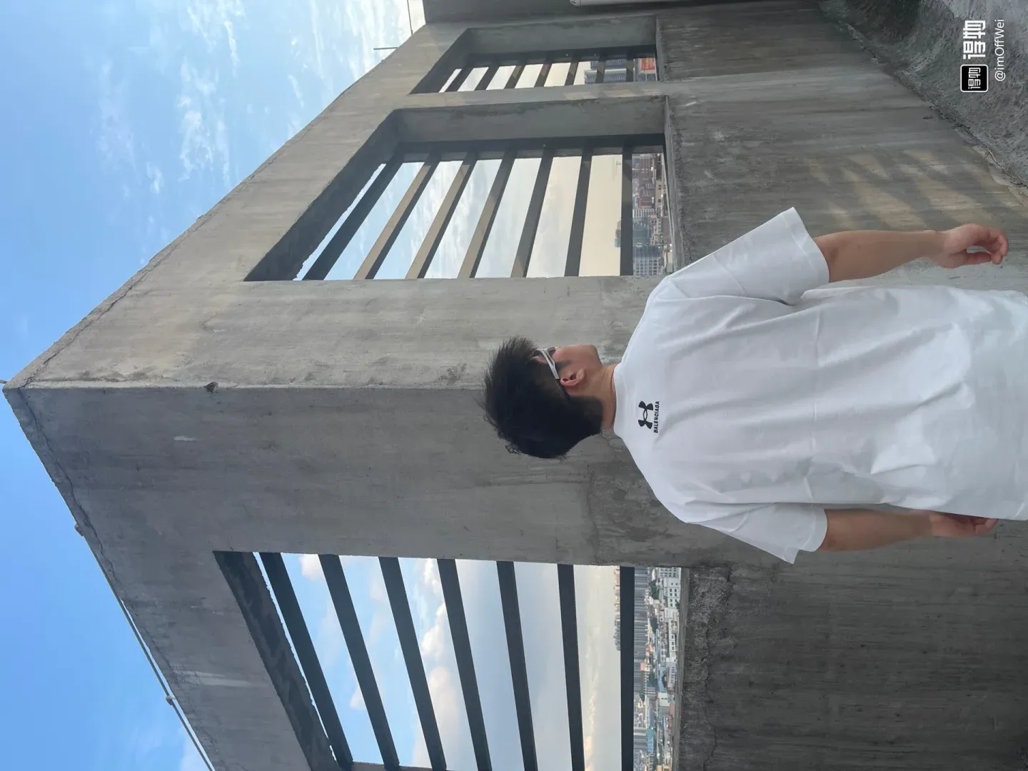 Футболки Женские Balenciaga 32497