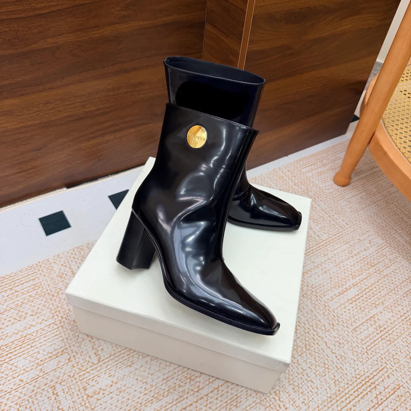 Ботильоны Женские Saint Laurent 18104628