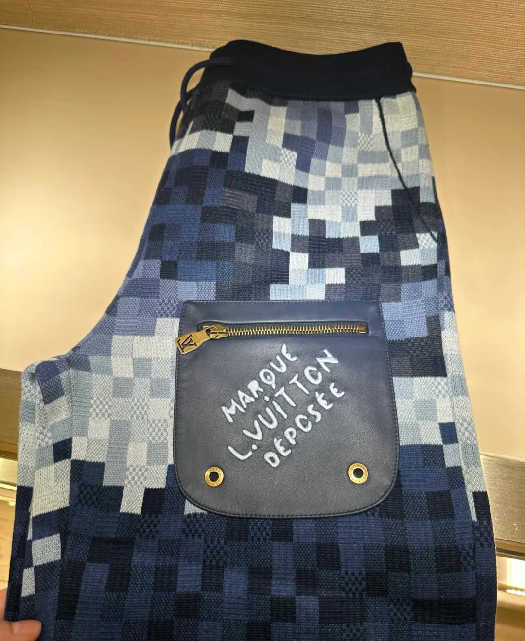 Шорты Мужские Louis Vuitton 11701844