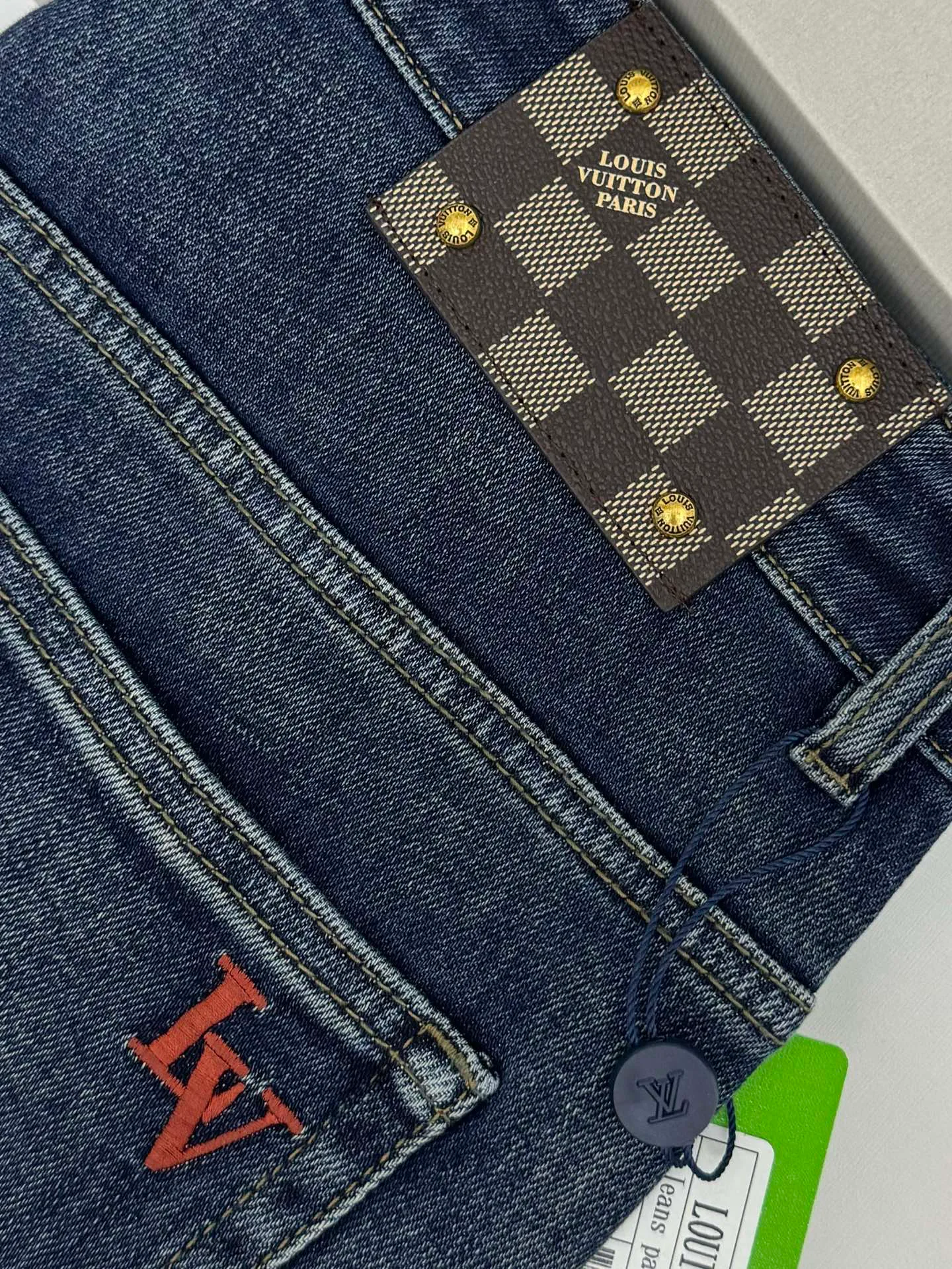 Джинсы Мужские Louis Vuitton 18182562
