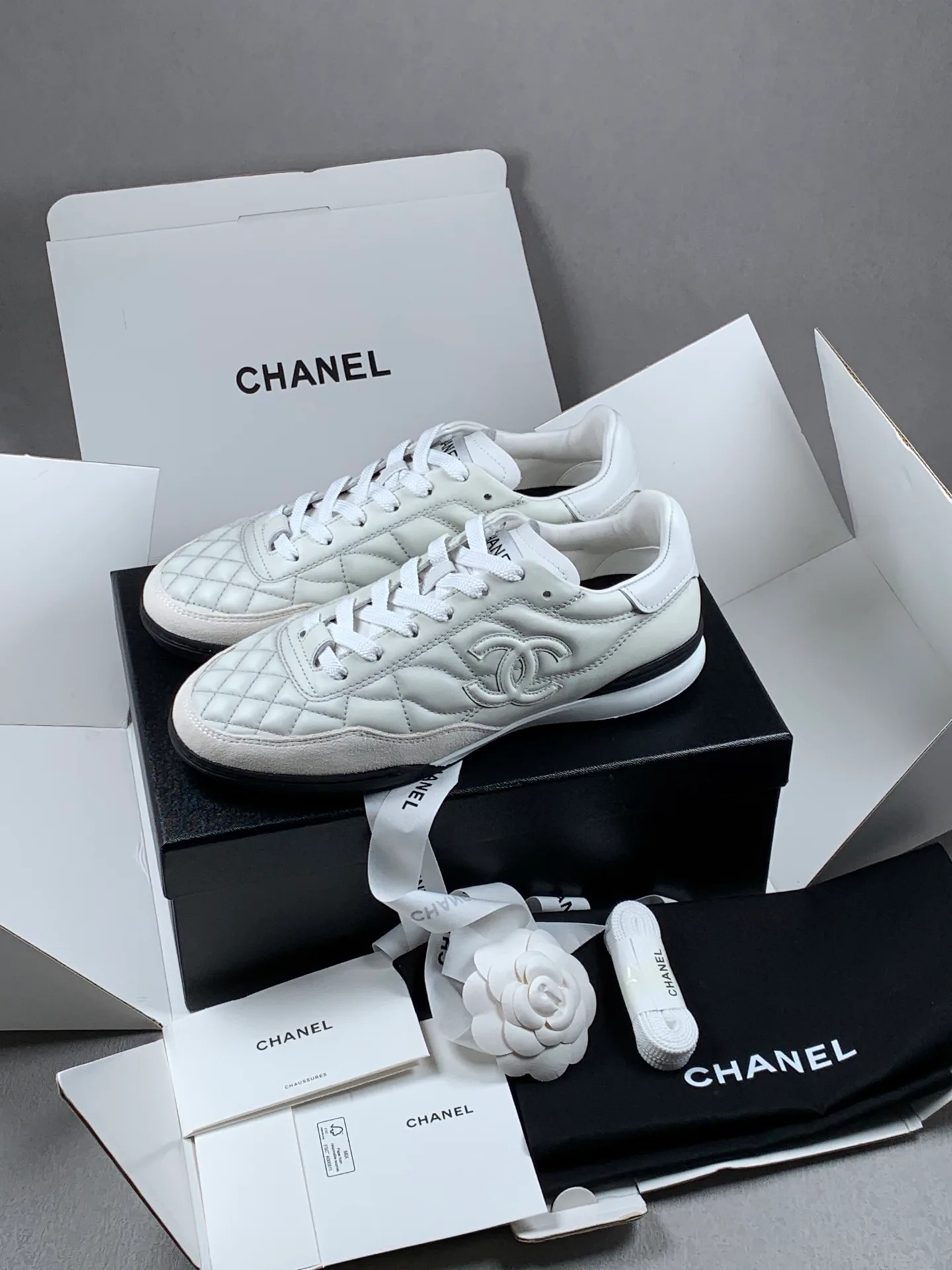Кроссовки Женские Chanel 2612127