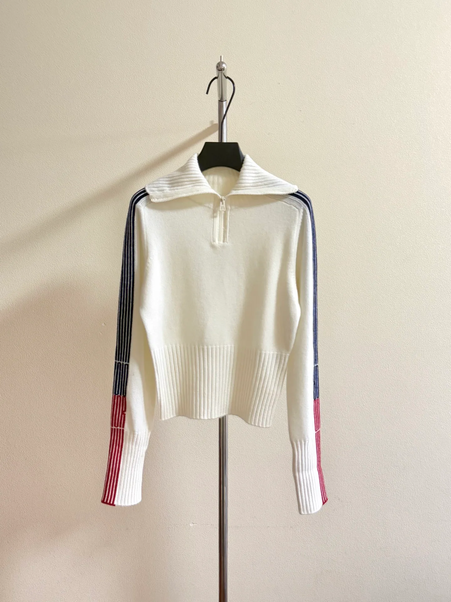 Джемперы И Свитеры Женские Christian Dior 1858126