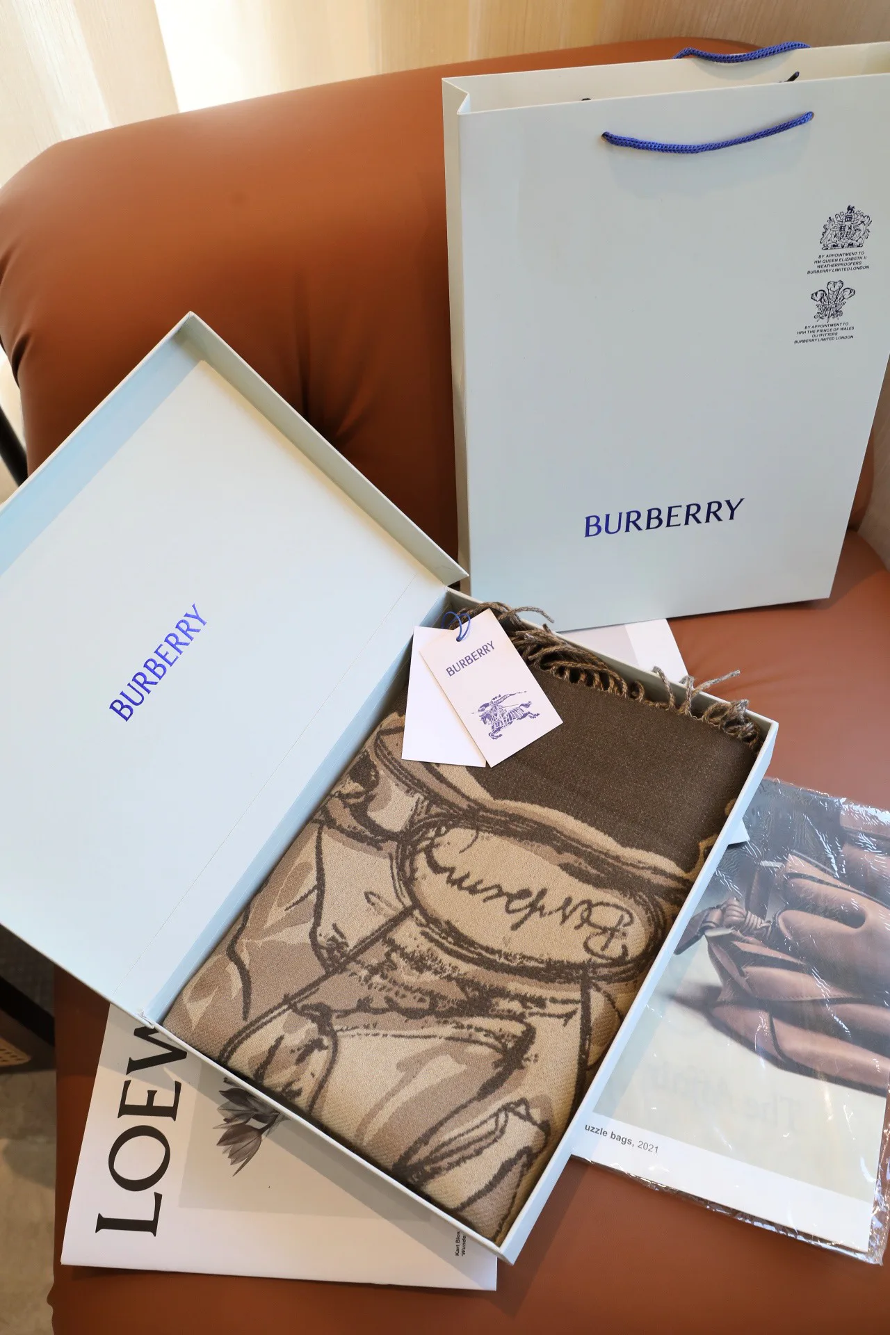 Шарфы Burberry 2273368