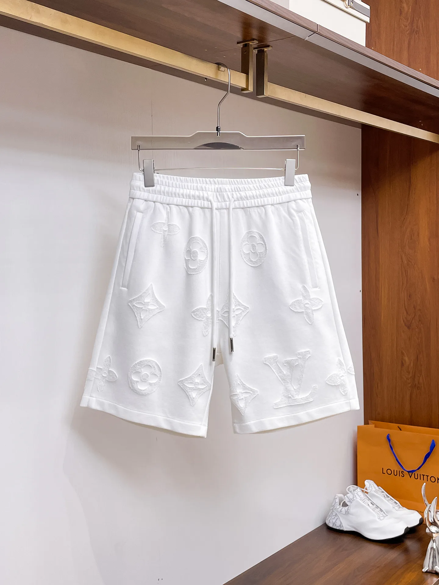 Шорты Мужские Louis Vuitton 13417551