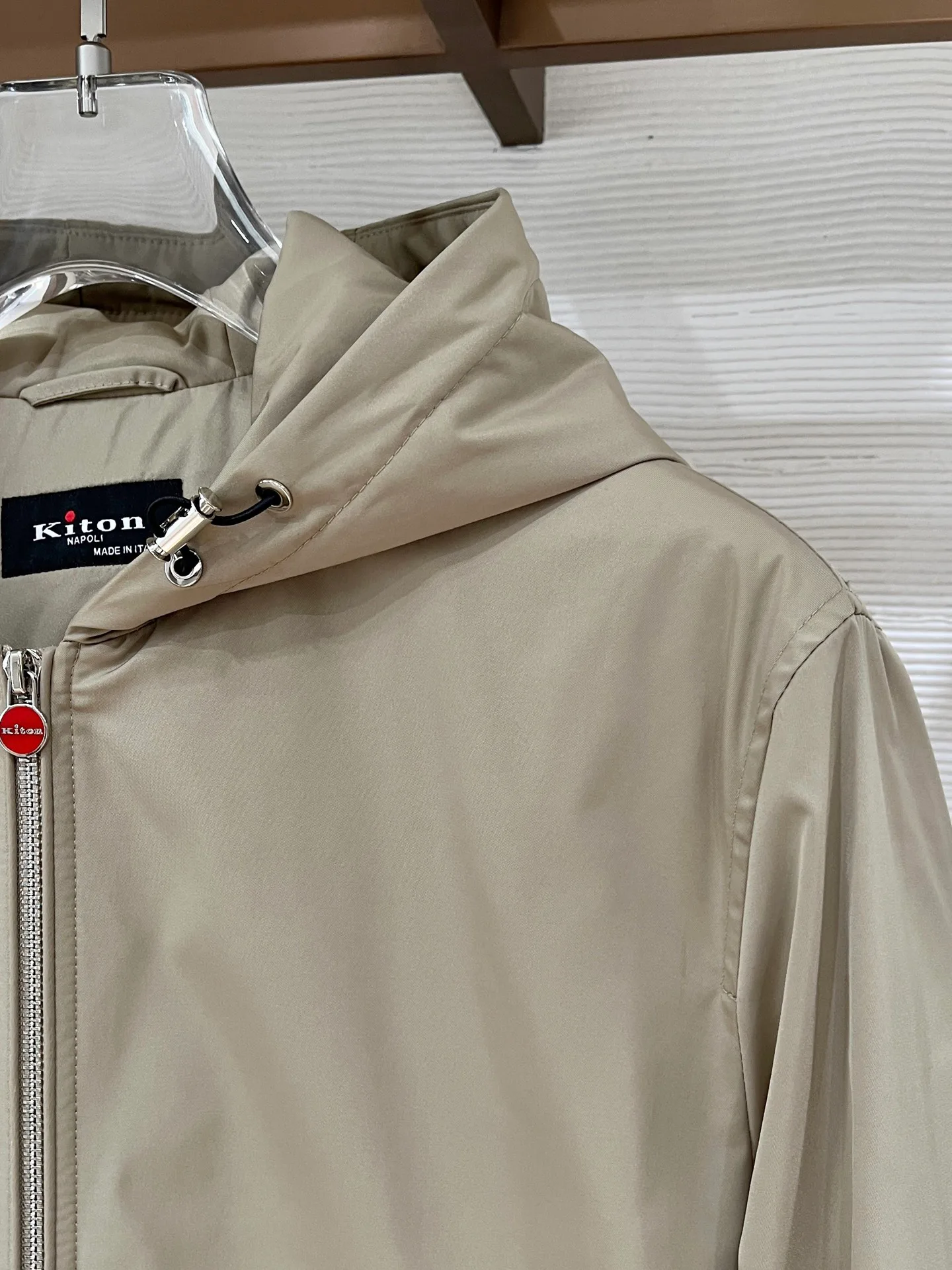 Куртки И Пуховики Женские Kiton 243832