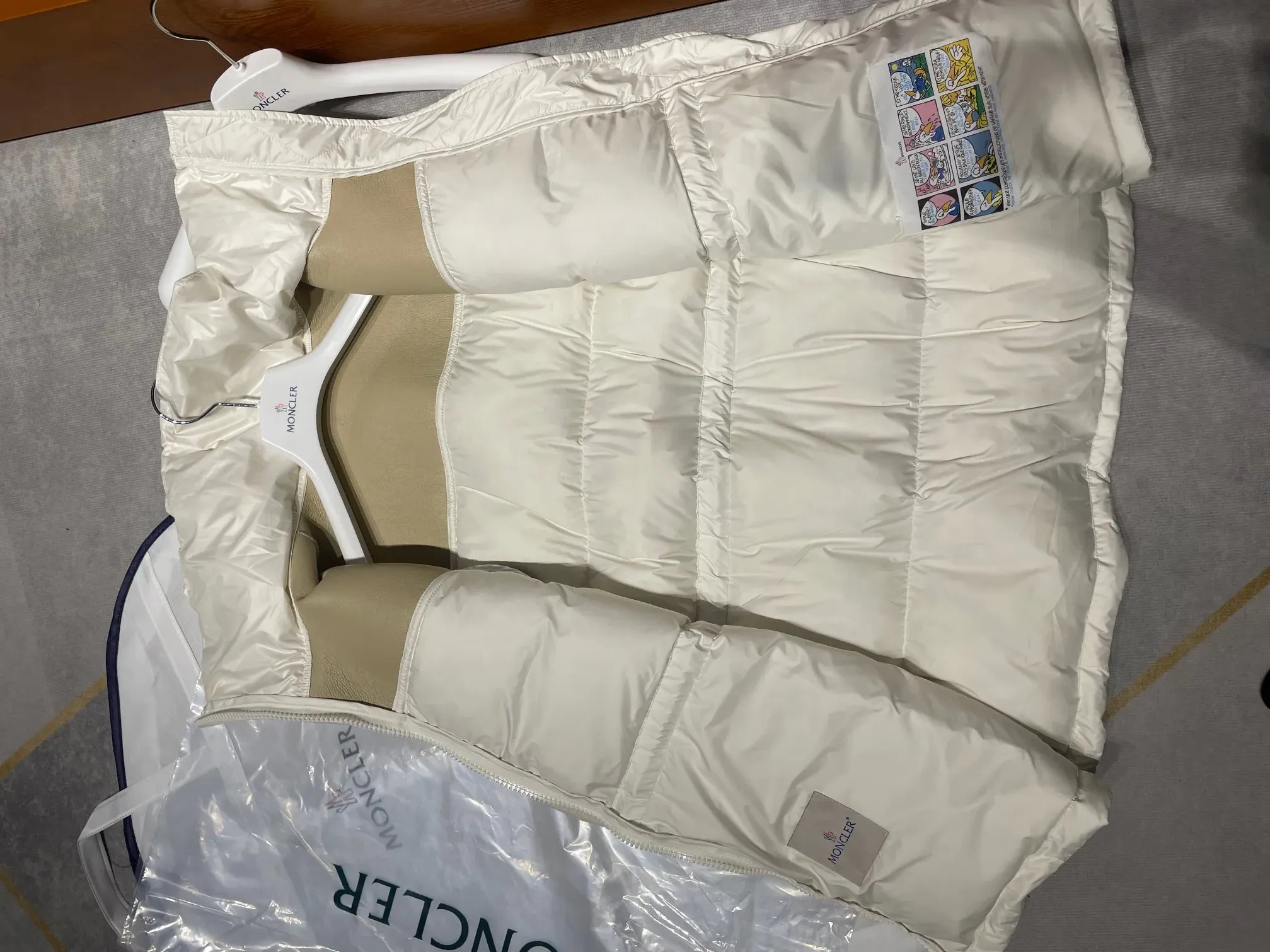Куртки И Пуховики Женские Moncler 2734807