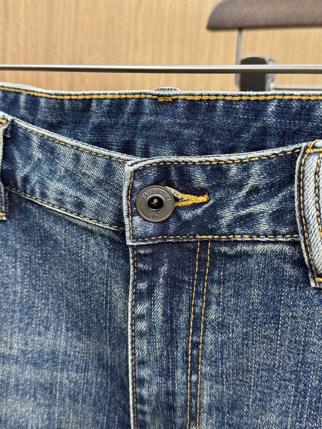 Джинсы Женские Valentino 11793265