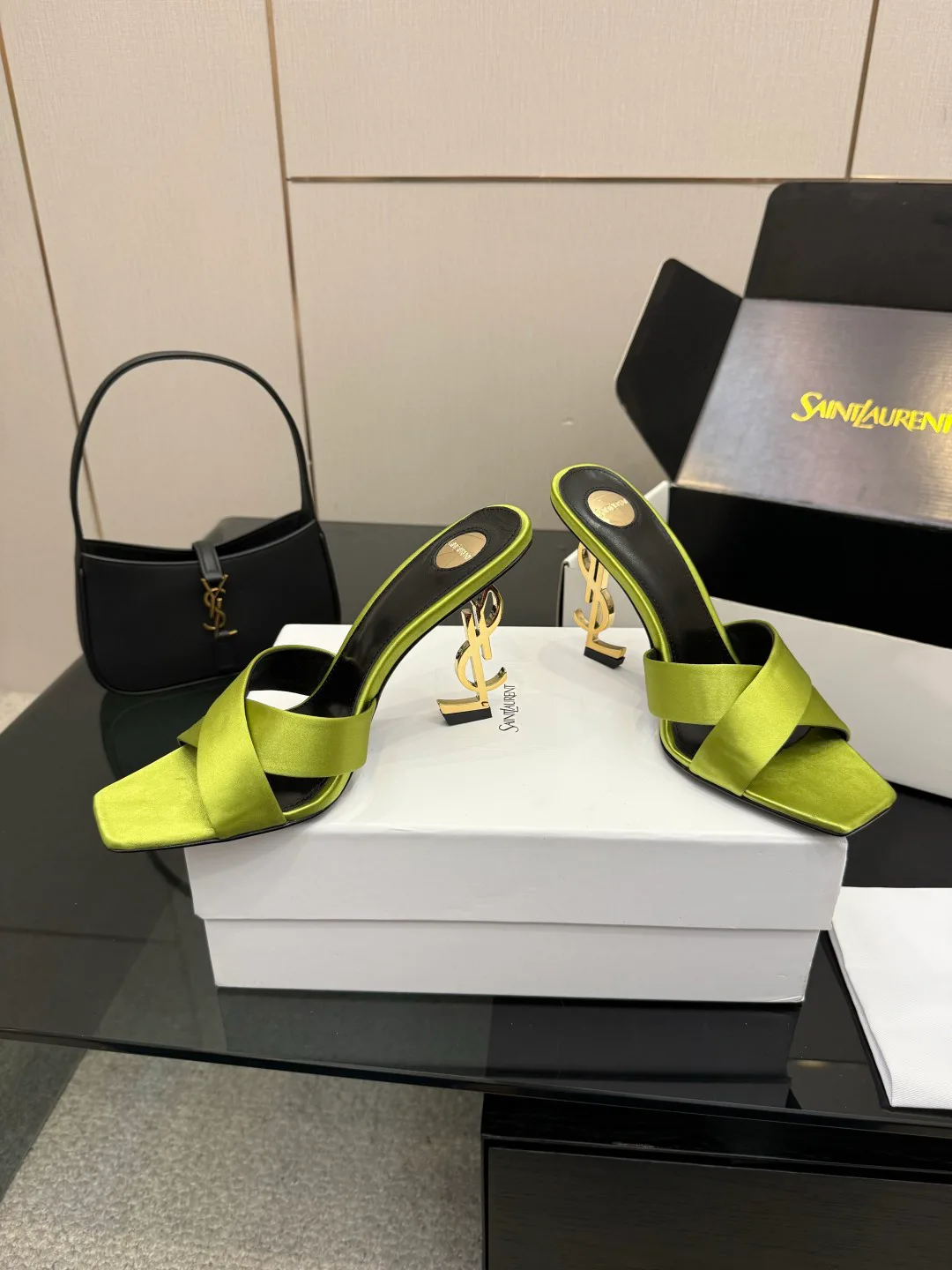 Босоножки Женские Saint Laurent 11239883