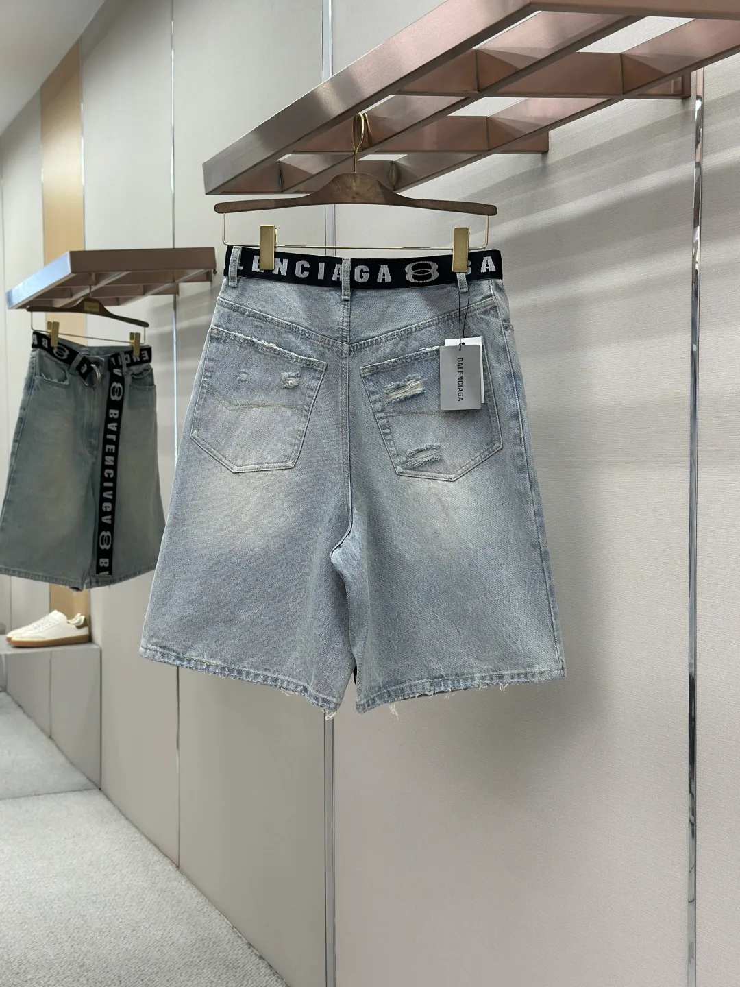 Джинсы Мужские Balenciaga 17468325