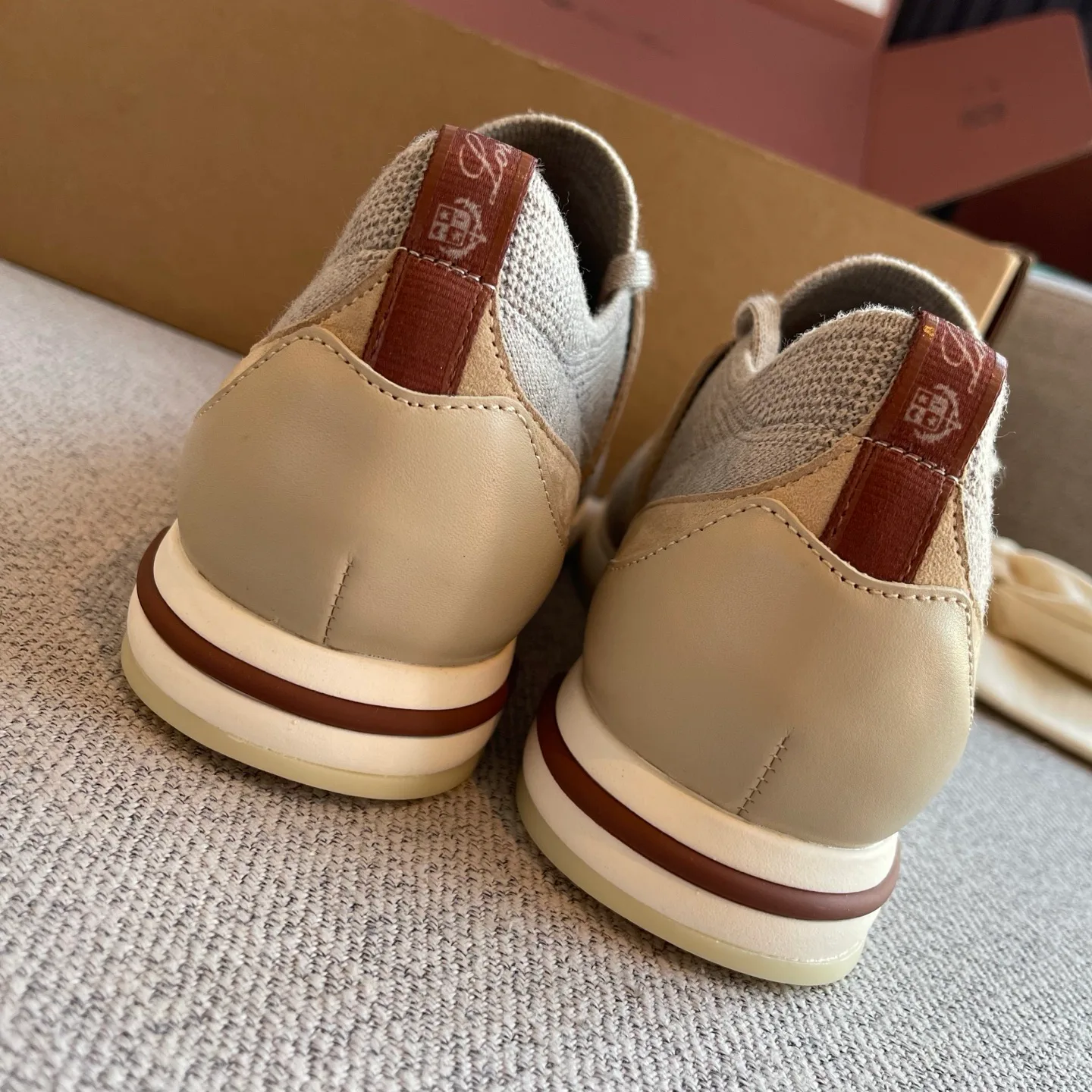 Кроссовки Женские Loro Piana 9430066
