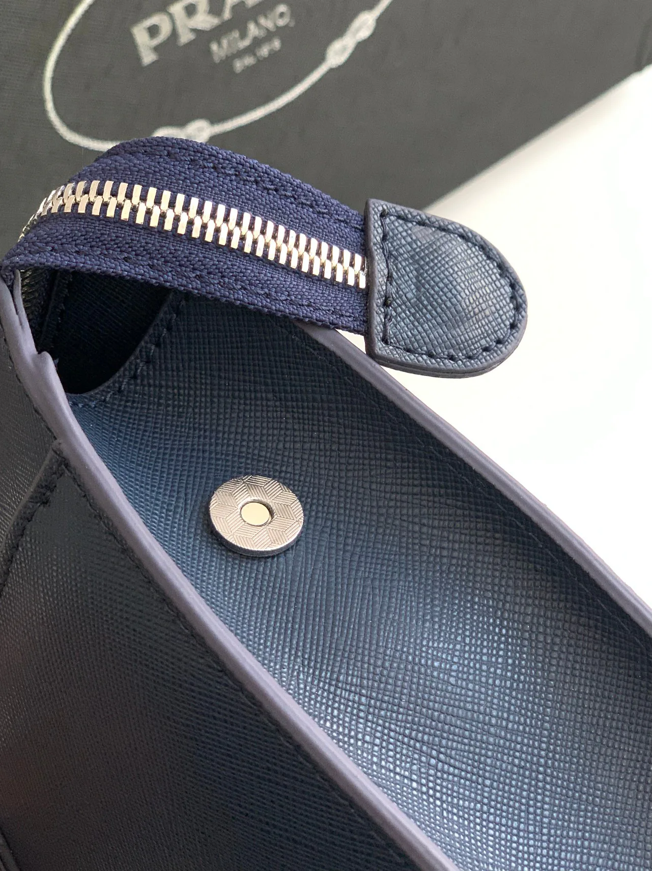 Клатчи Женские Prada 5297