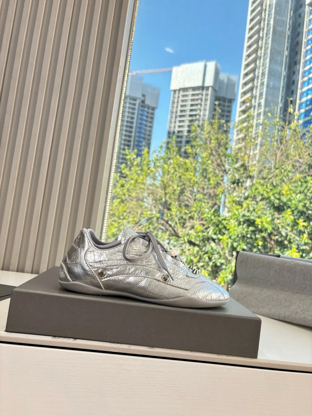 Кроссовки Женские Balenciaga 231682