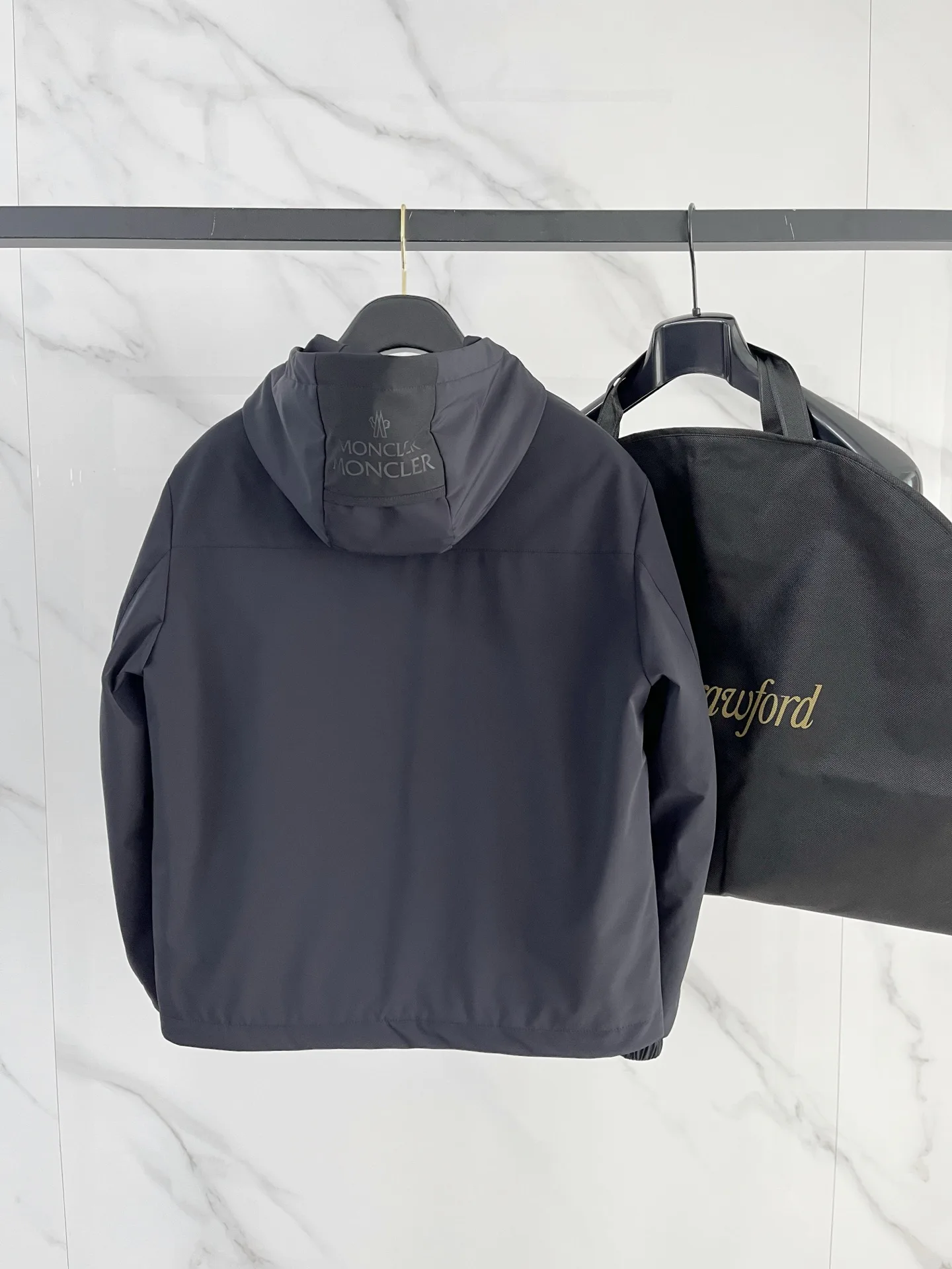 Куртки И Пуховики Мужские Moncler 510013