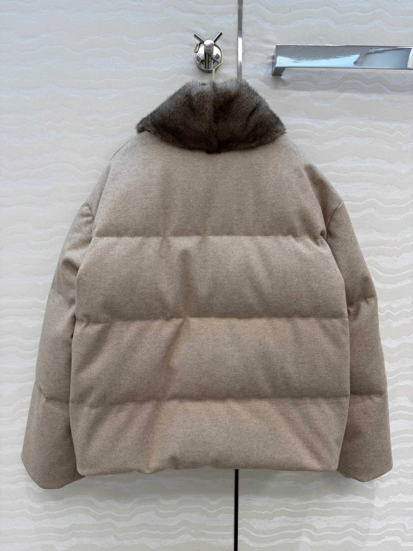 Куртки И Пуховики Женские Loro Piana 18115109