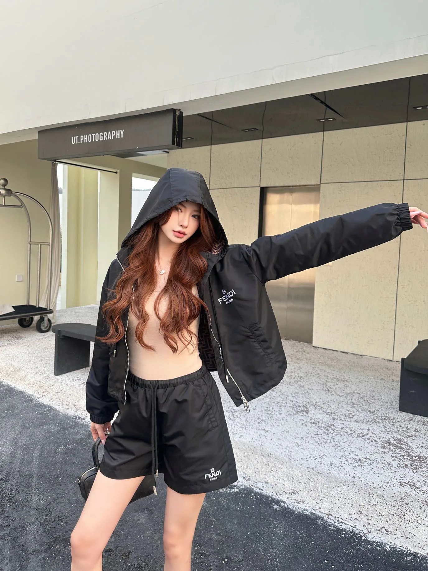 Шорты Женские Fendi 32408