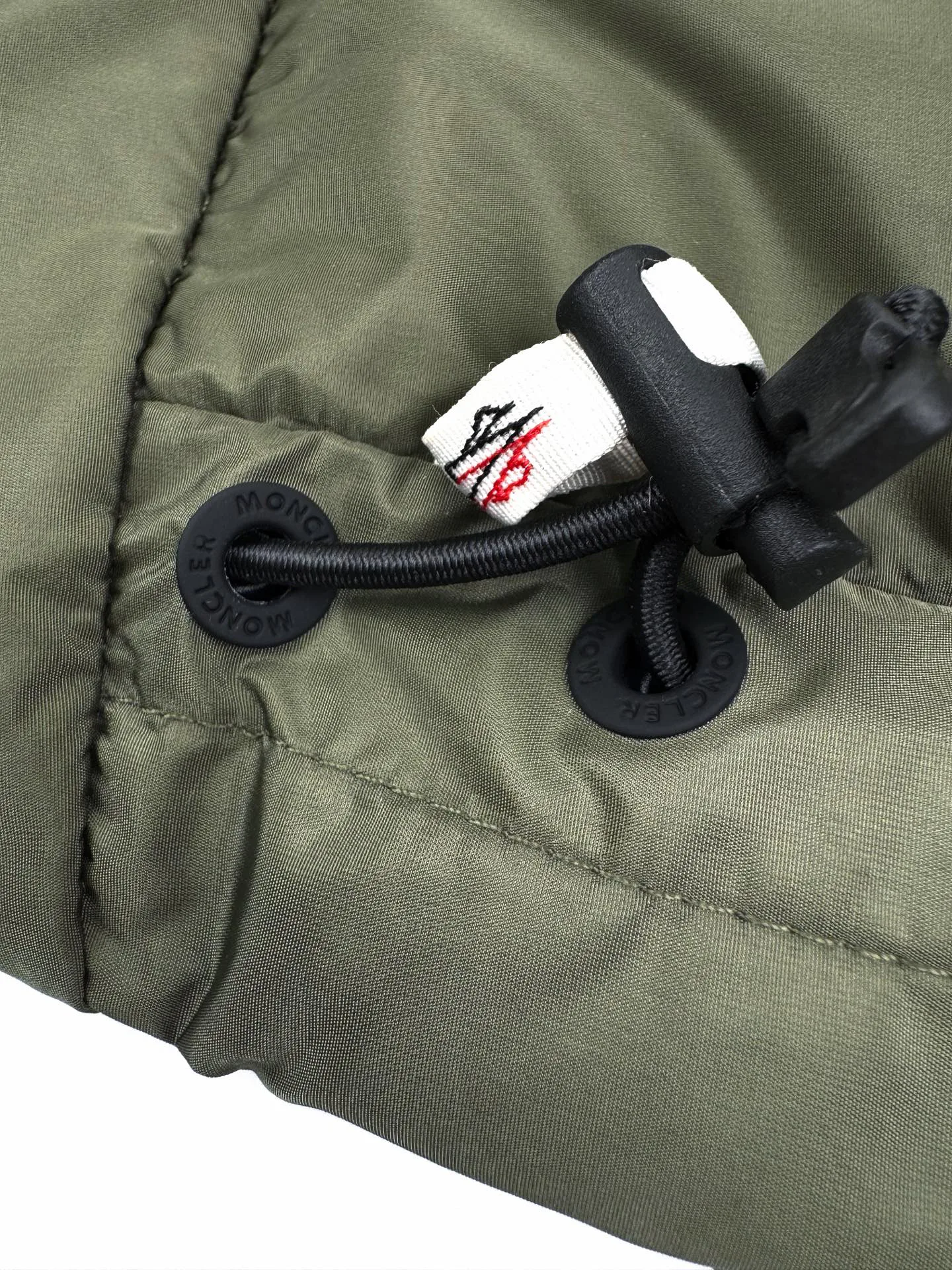 Куртки И Пуховики Мужские Moncler 17216799