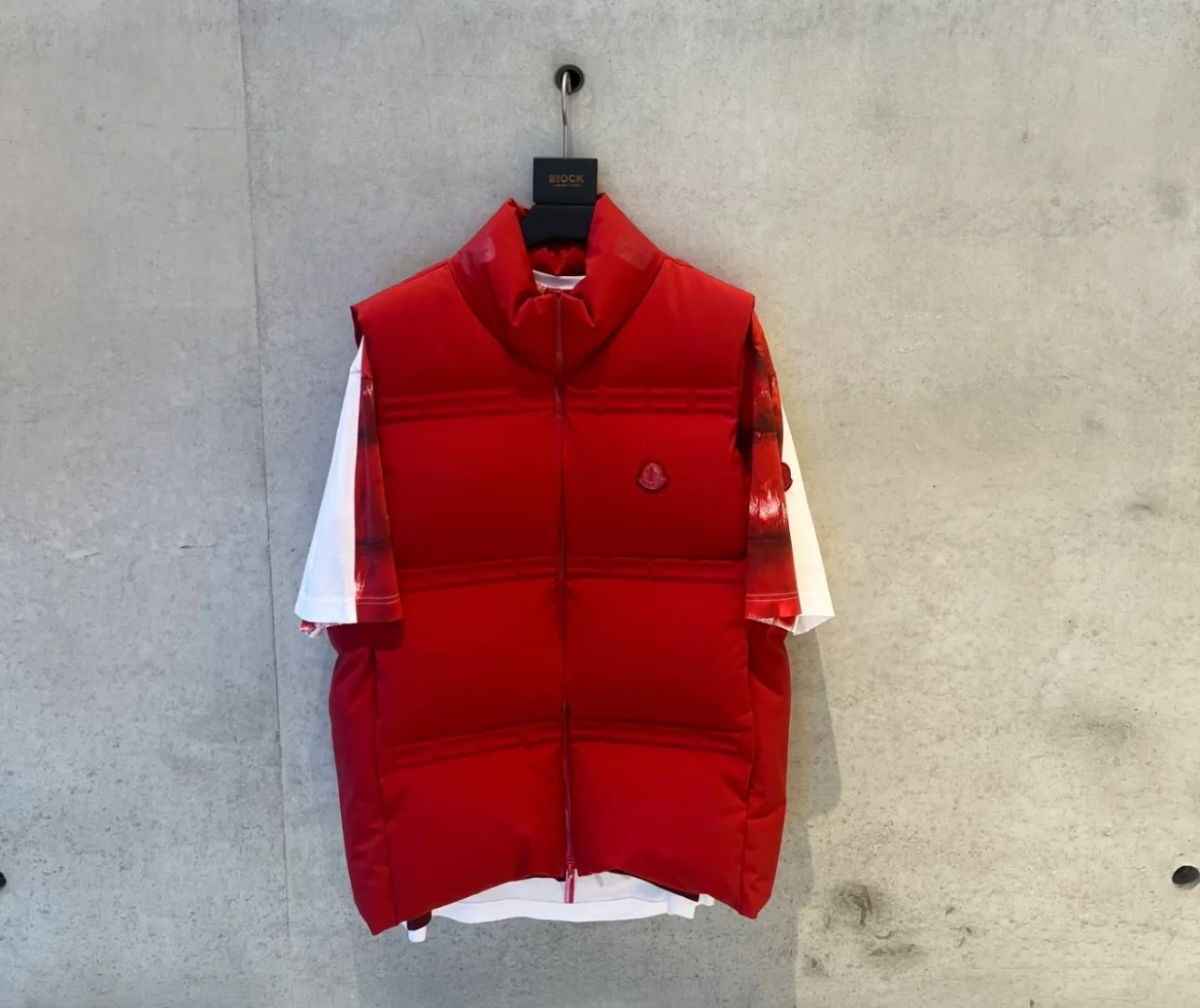 Жилеты Женские Moncler 18188740