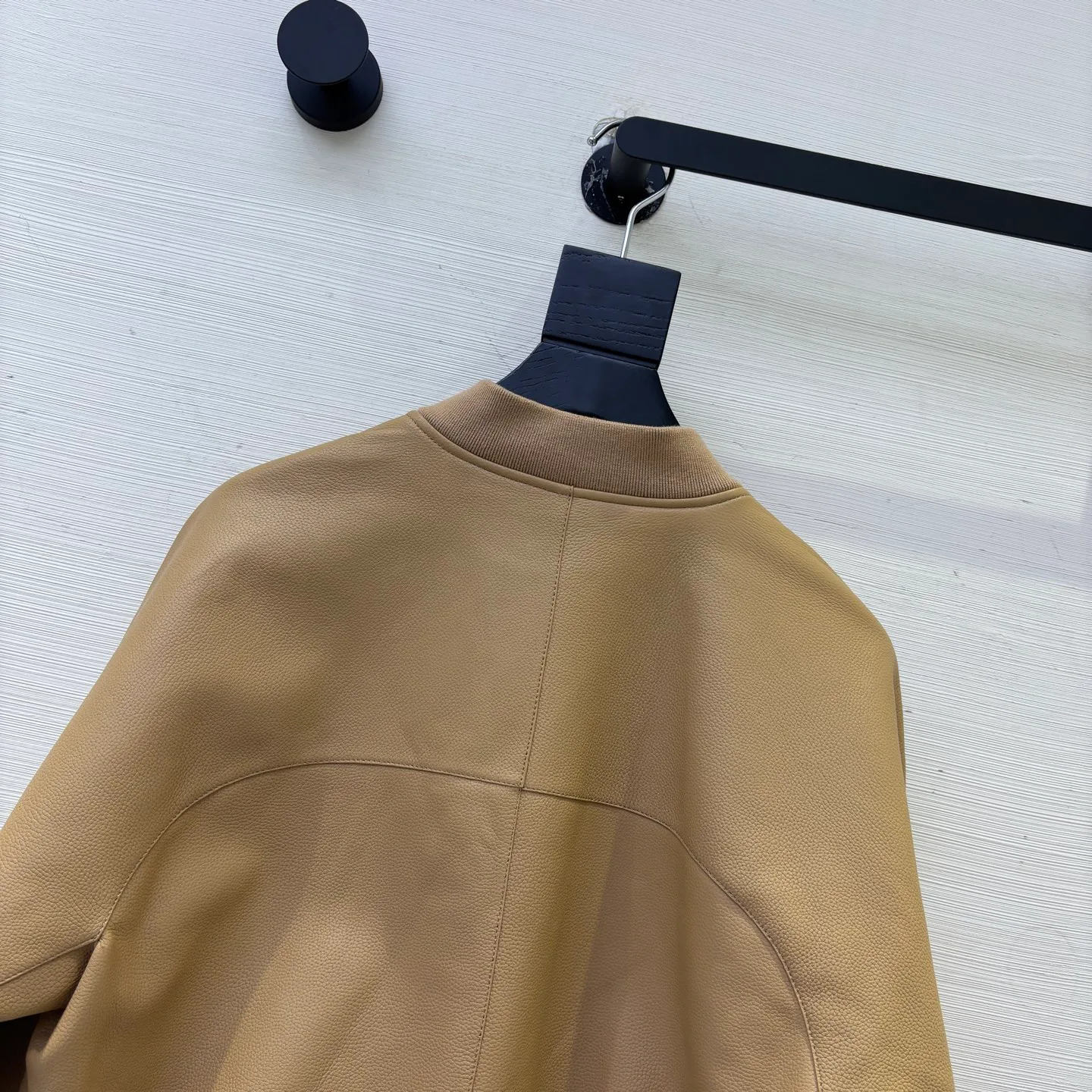 Кожаные Куртки И Дублёнки Женские Hermes 11358737