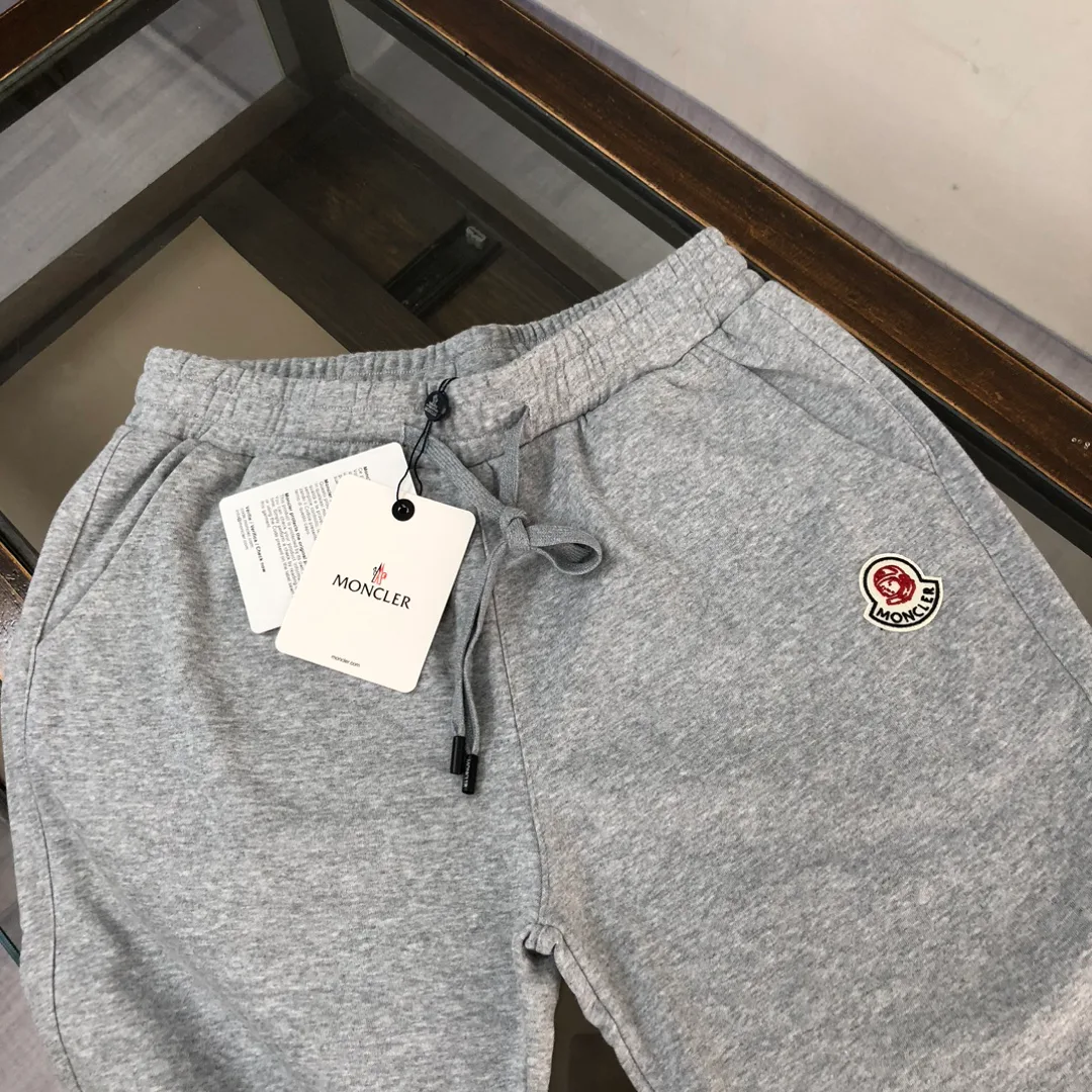 Шорты Женские Moncler 11615940