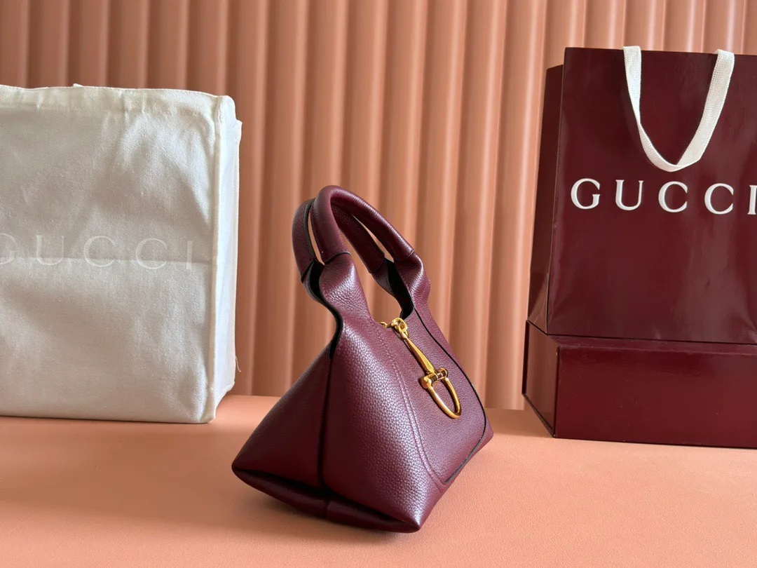 Классические Сумки Женские Gucci 11668976