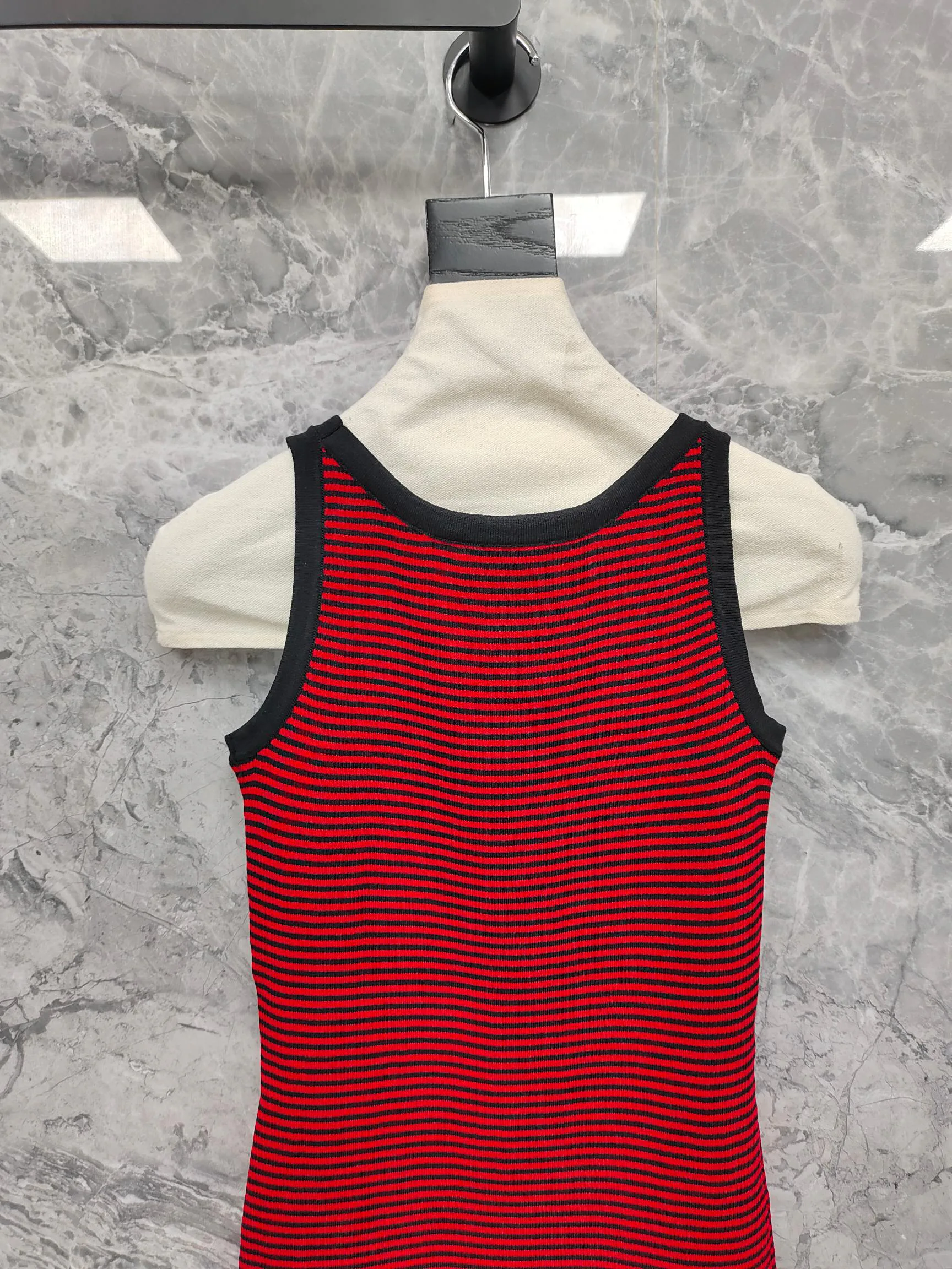 Платья Женские Prada 10678506