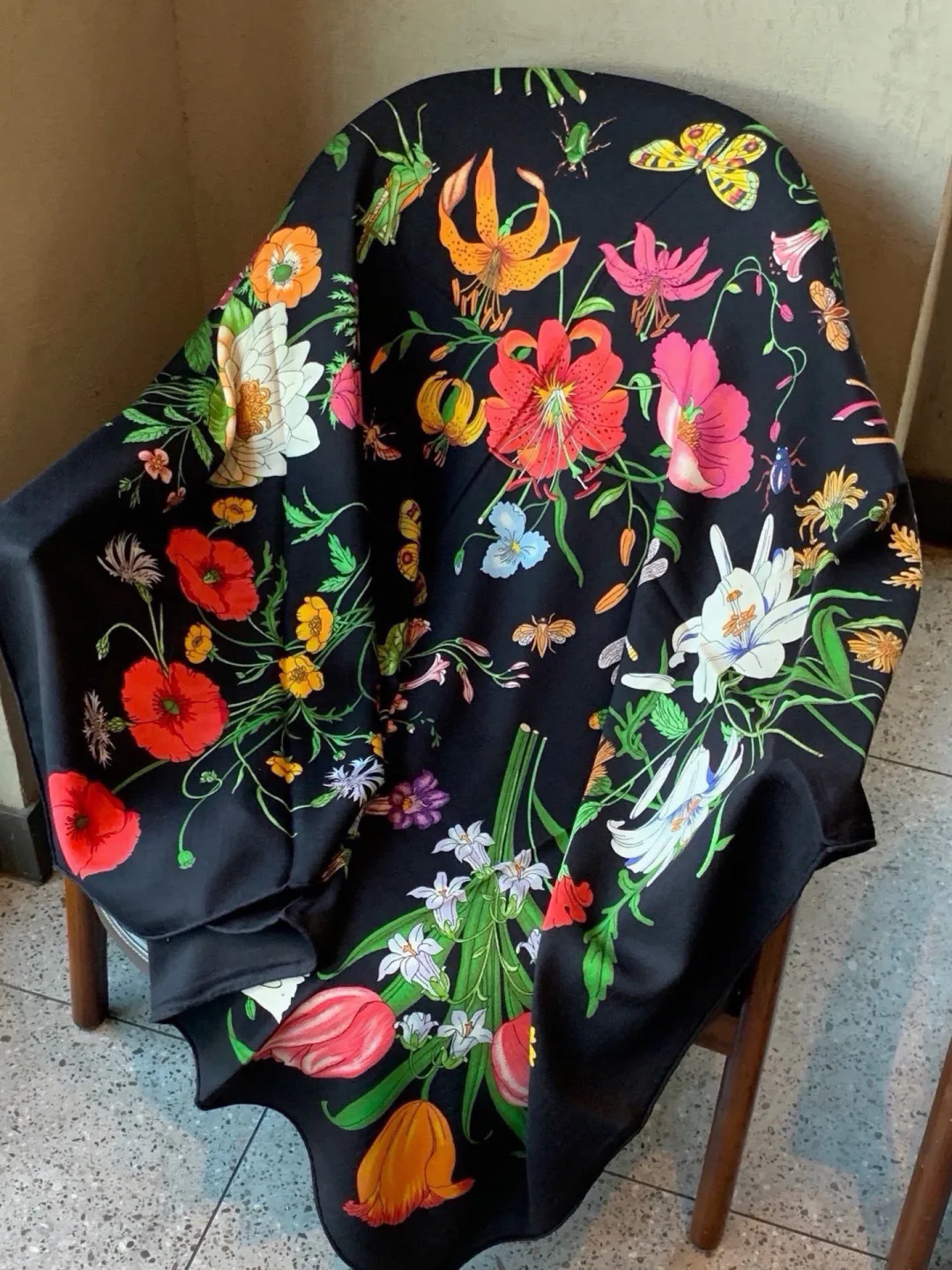 Платки Gucci 18322226