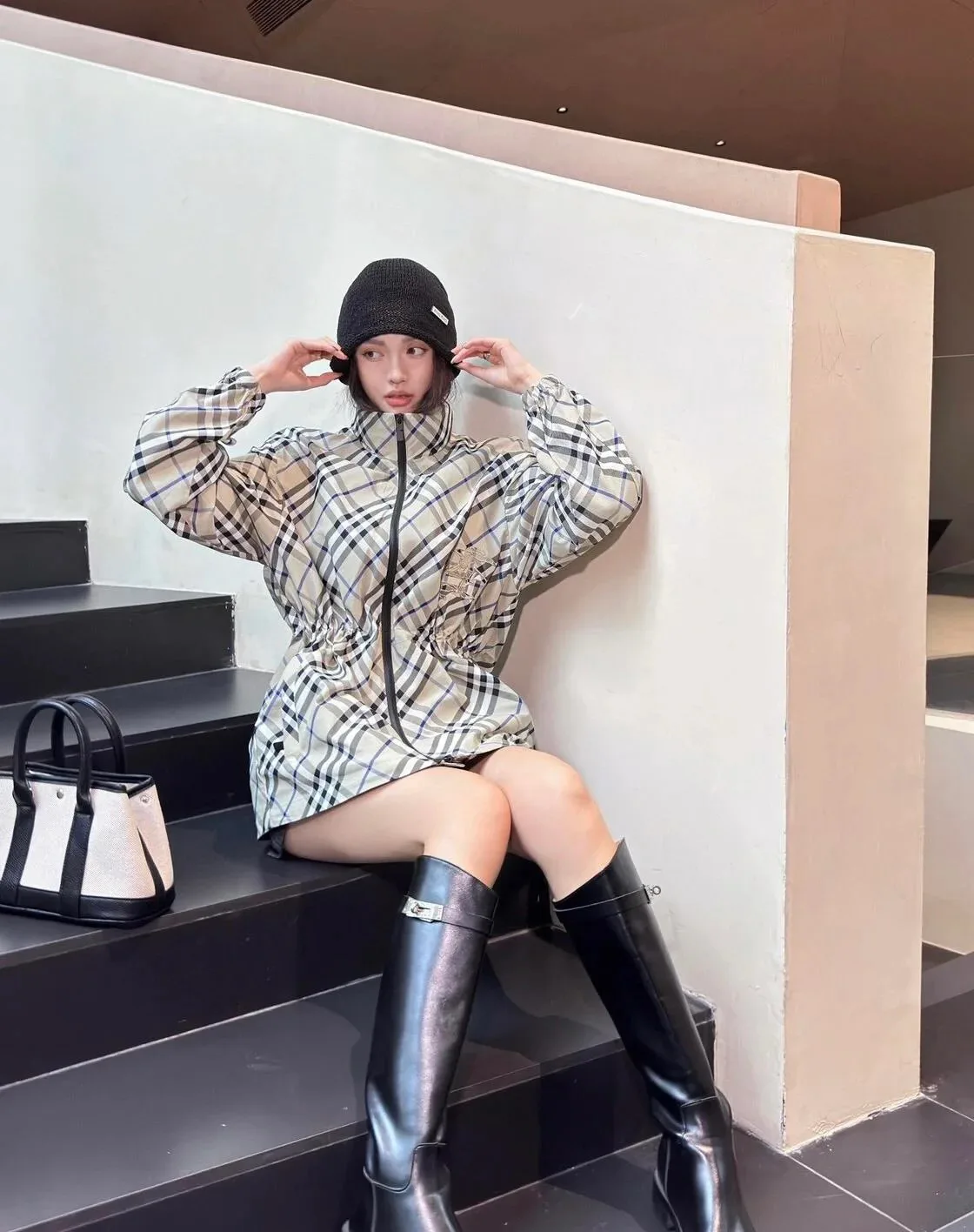 Куртки Женские Burberry 10554