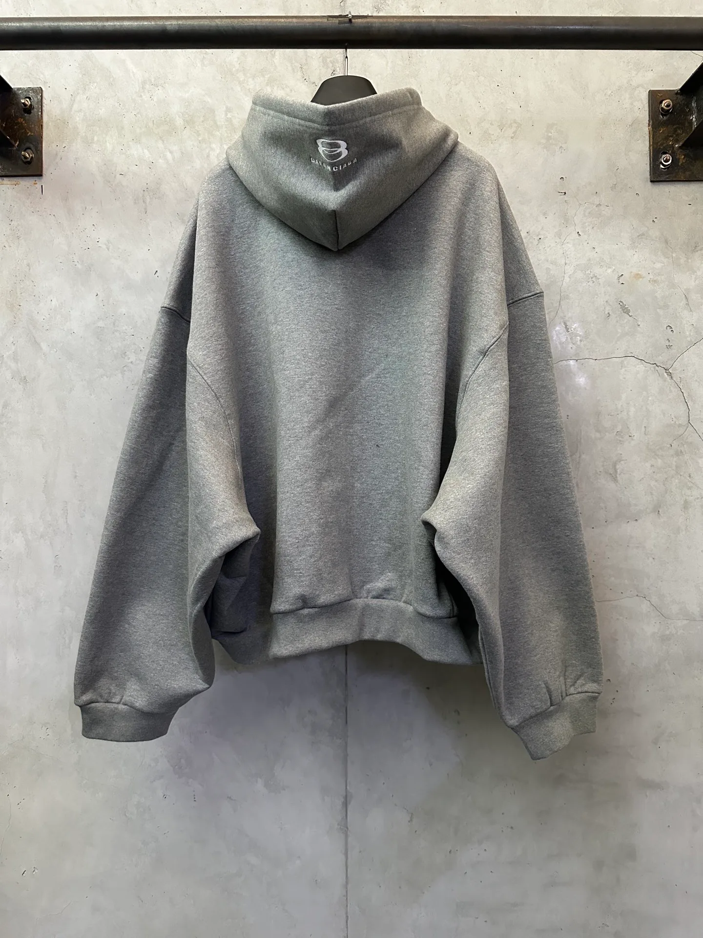 Свитшоты Мужские Balenciaga 452502