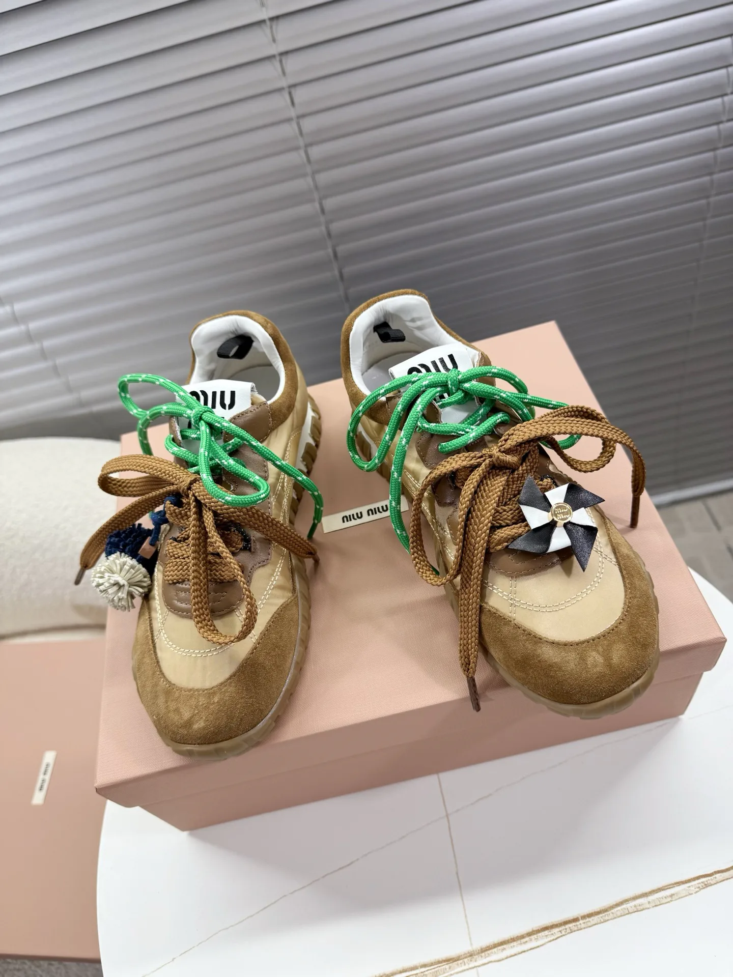 Кроссовки Женские Miu Miu 3742551