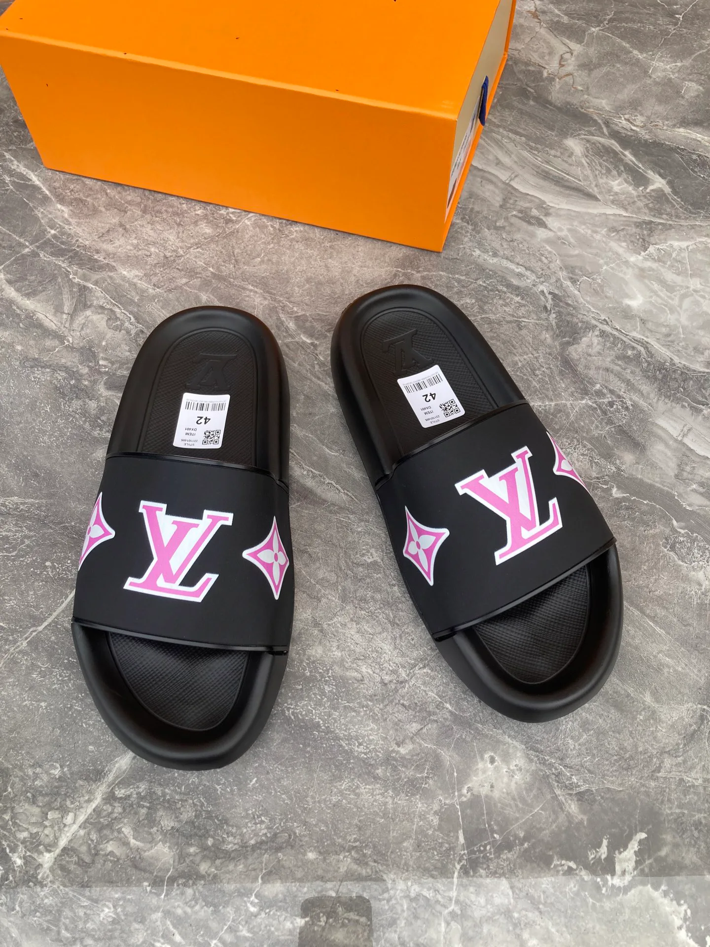 Шлепанцы Женские Louis Vuitton 5879837