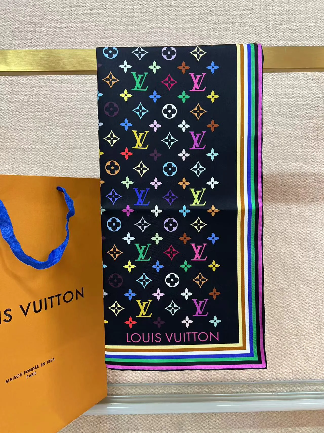 Шарфы Louis Vuitton 19072