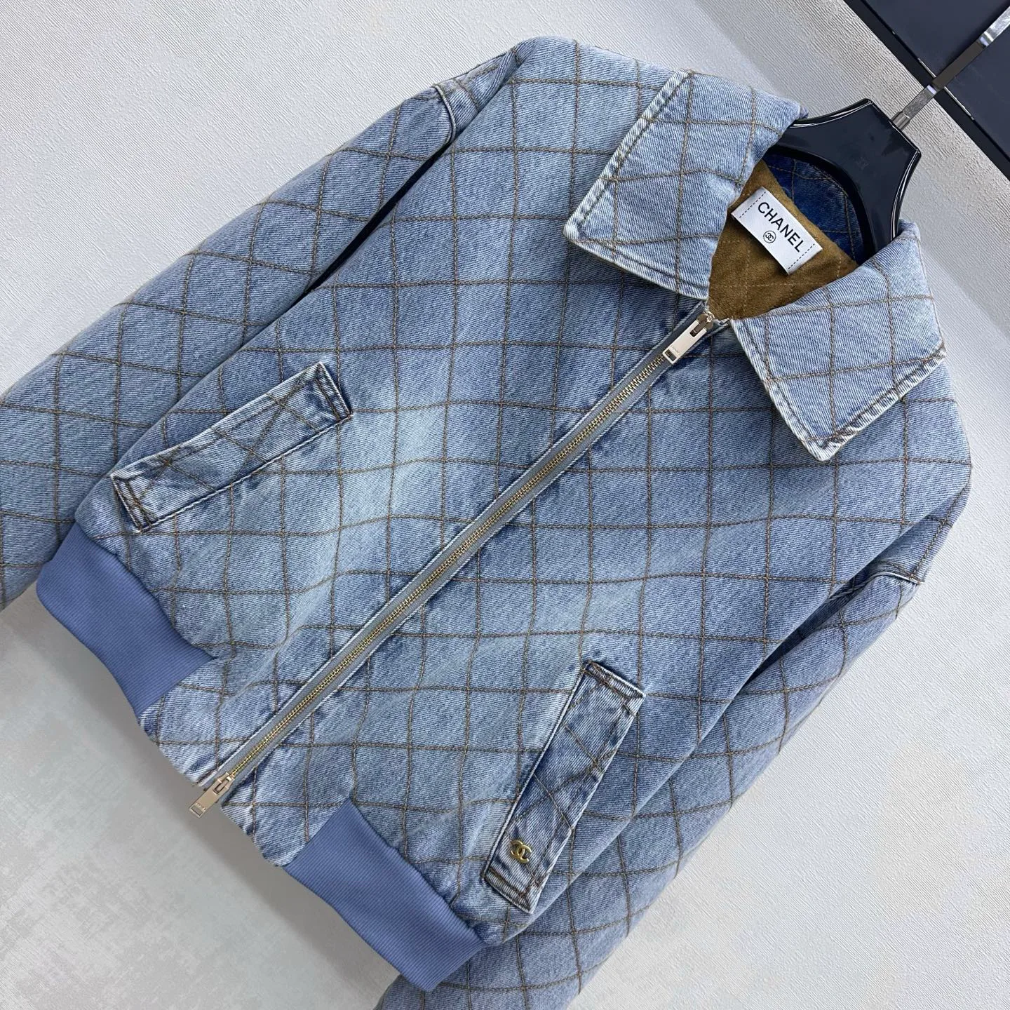 Куртки И Пуховики Женские Chanel 18905005