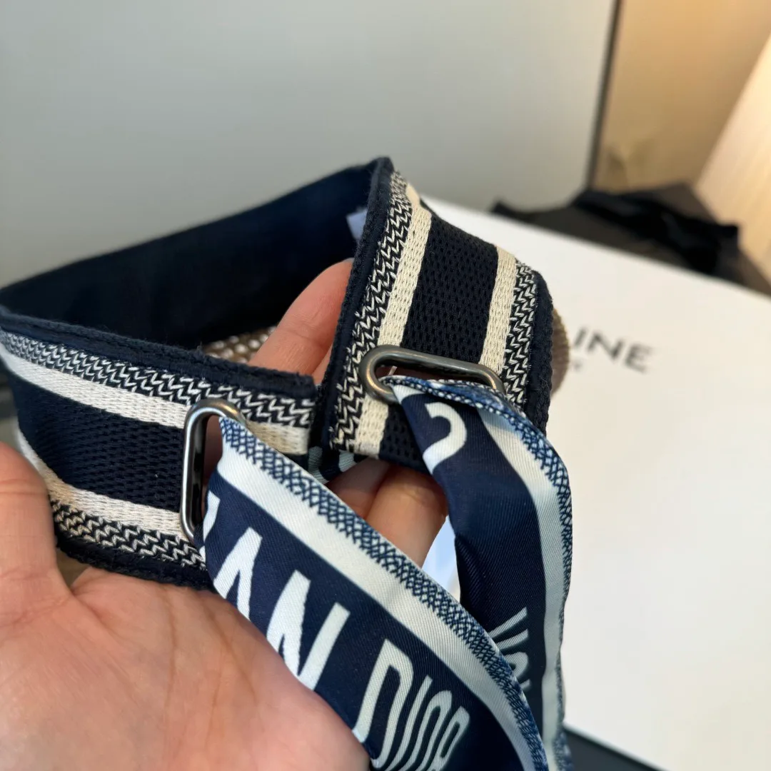 Головные Уборы Christian Dior 11633262