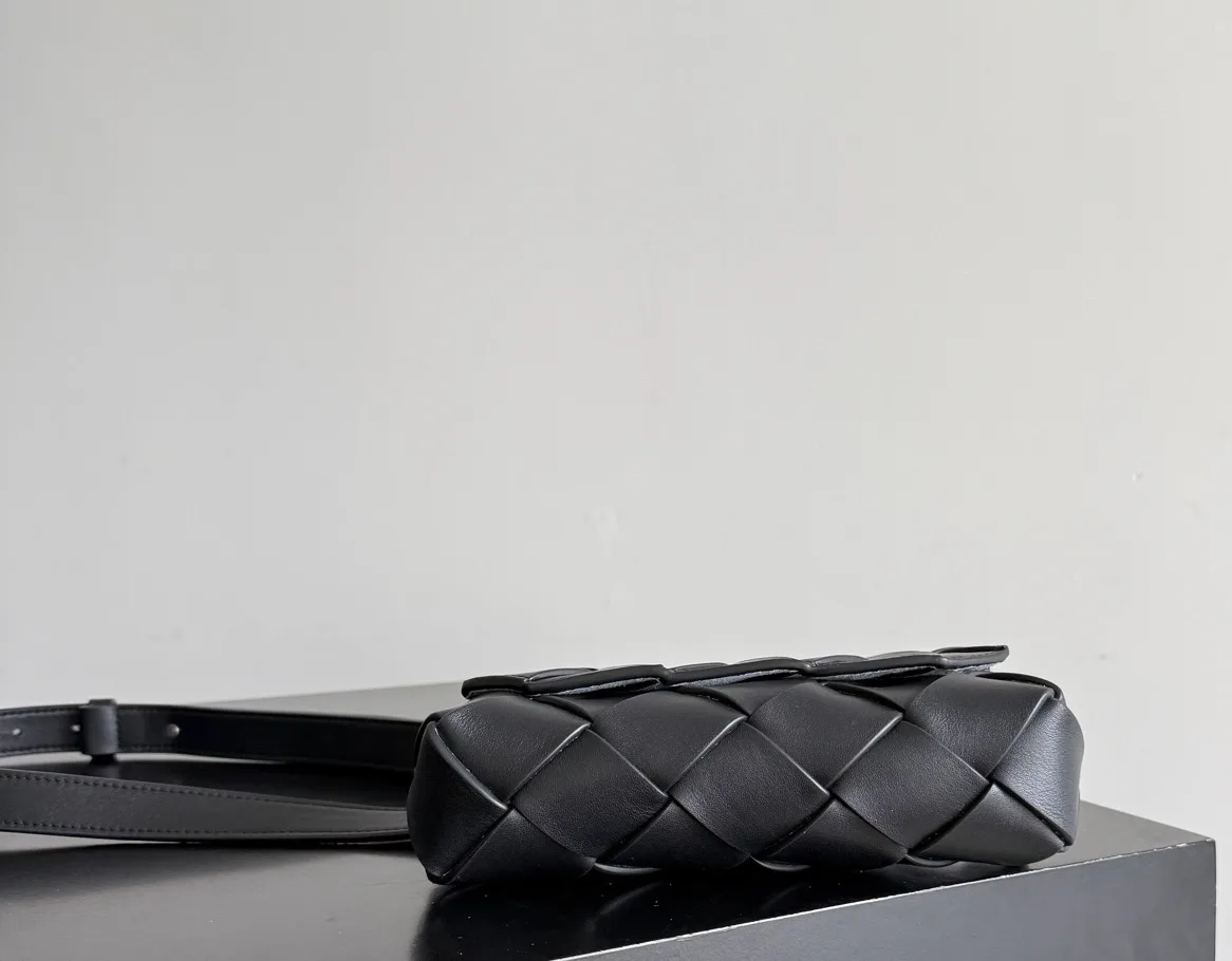Поясные Сумки Женские Bottega Veneta 14321812