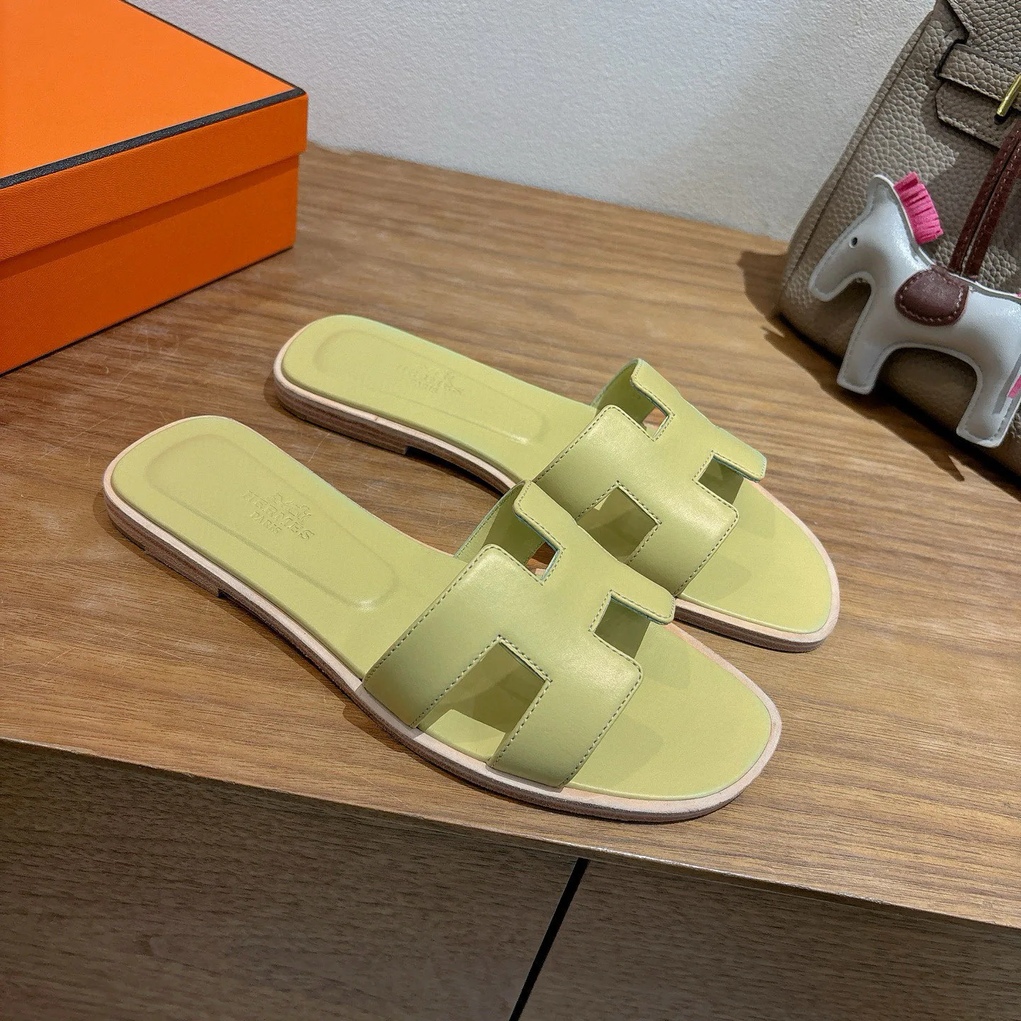 Шлепанцы Женские Hermes 396974