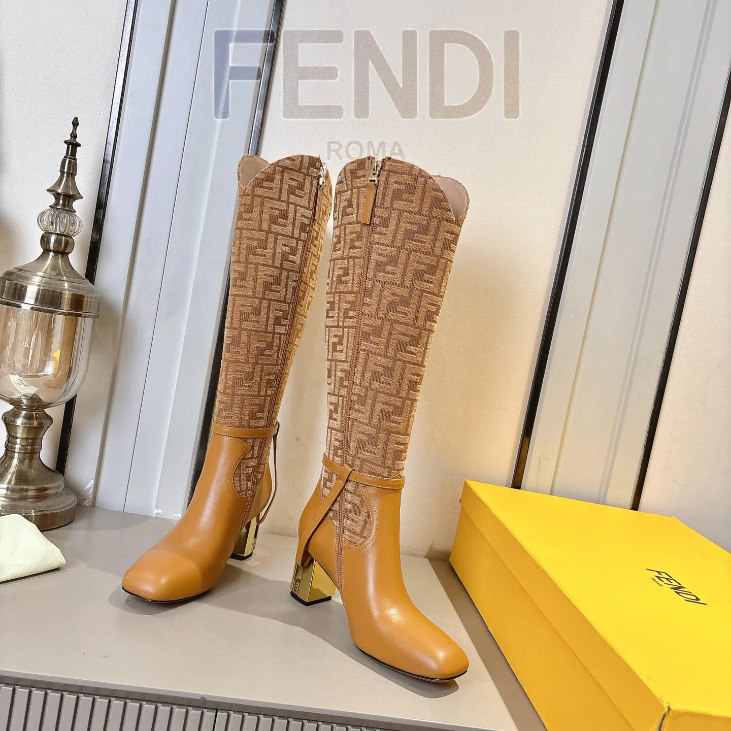 Сапоги Женские Fendi 18247884