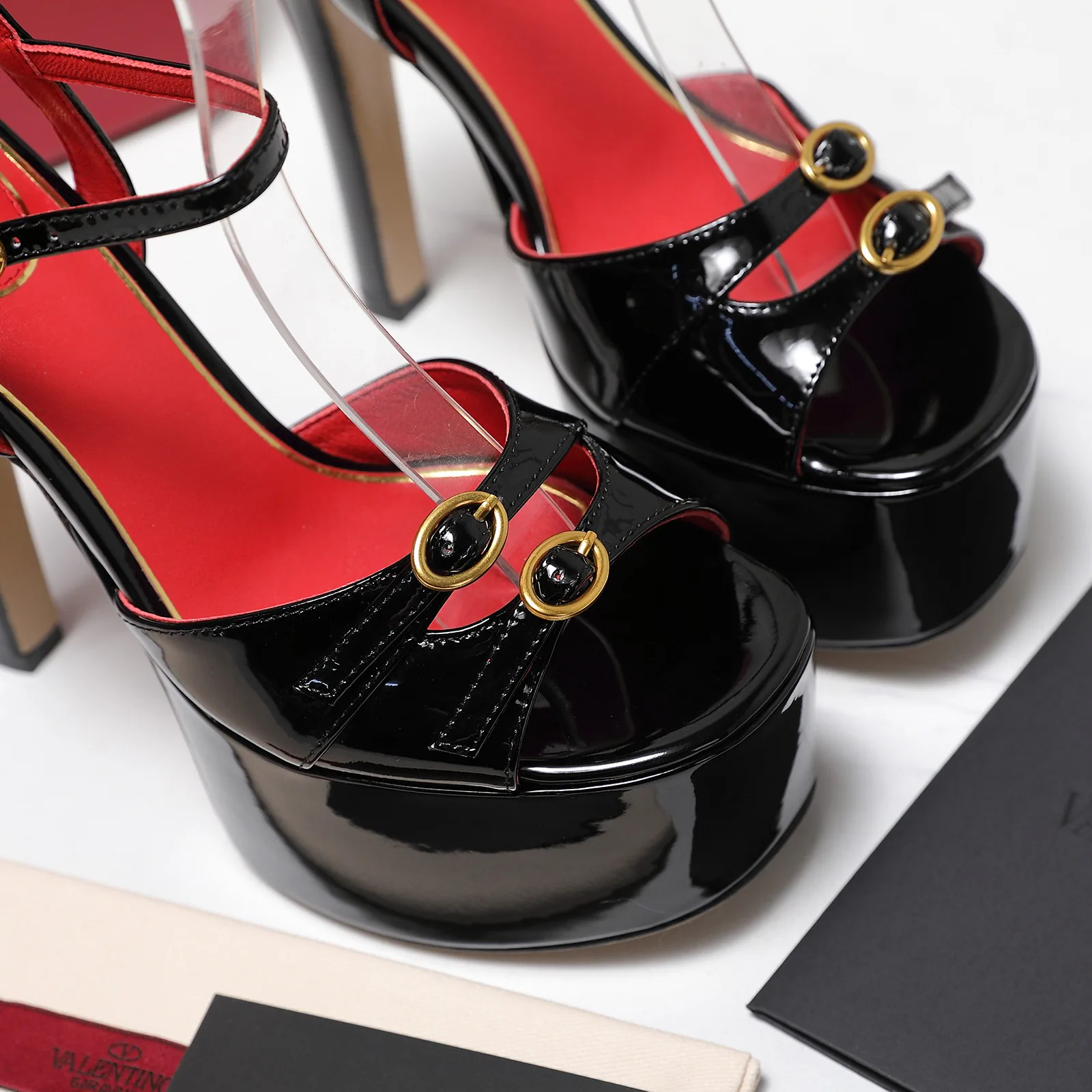 Босоножки Женские Valentino 13542422