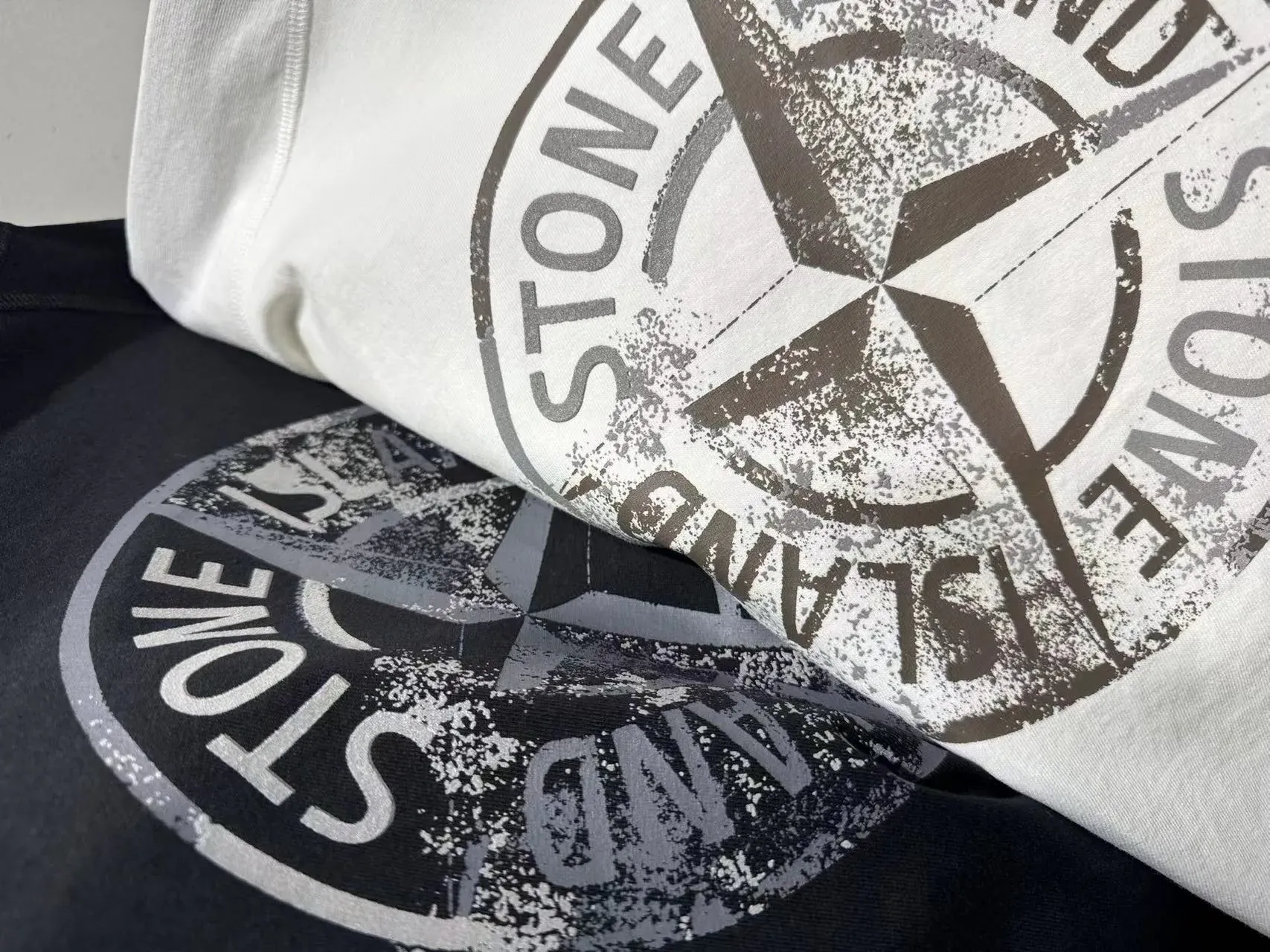 Футболки Женские Stone Island 34122