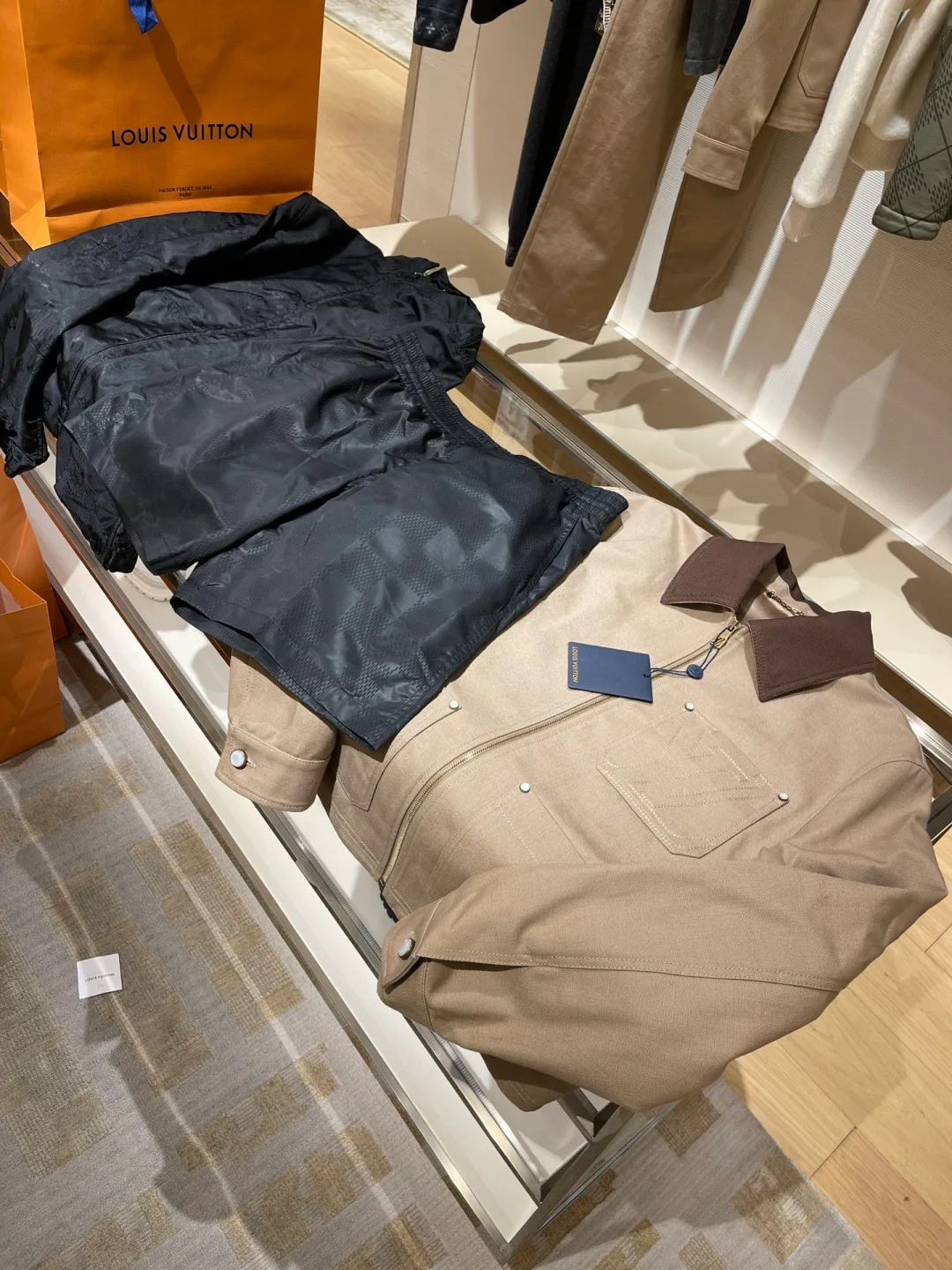 Куртки И Пуховики Мужские Louis Vuitton 1270776