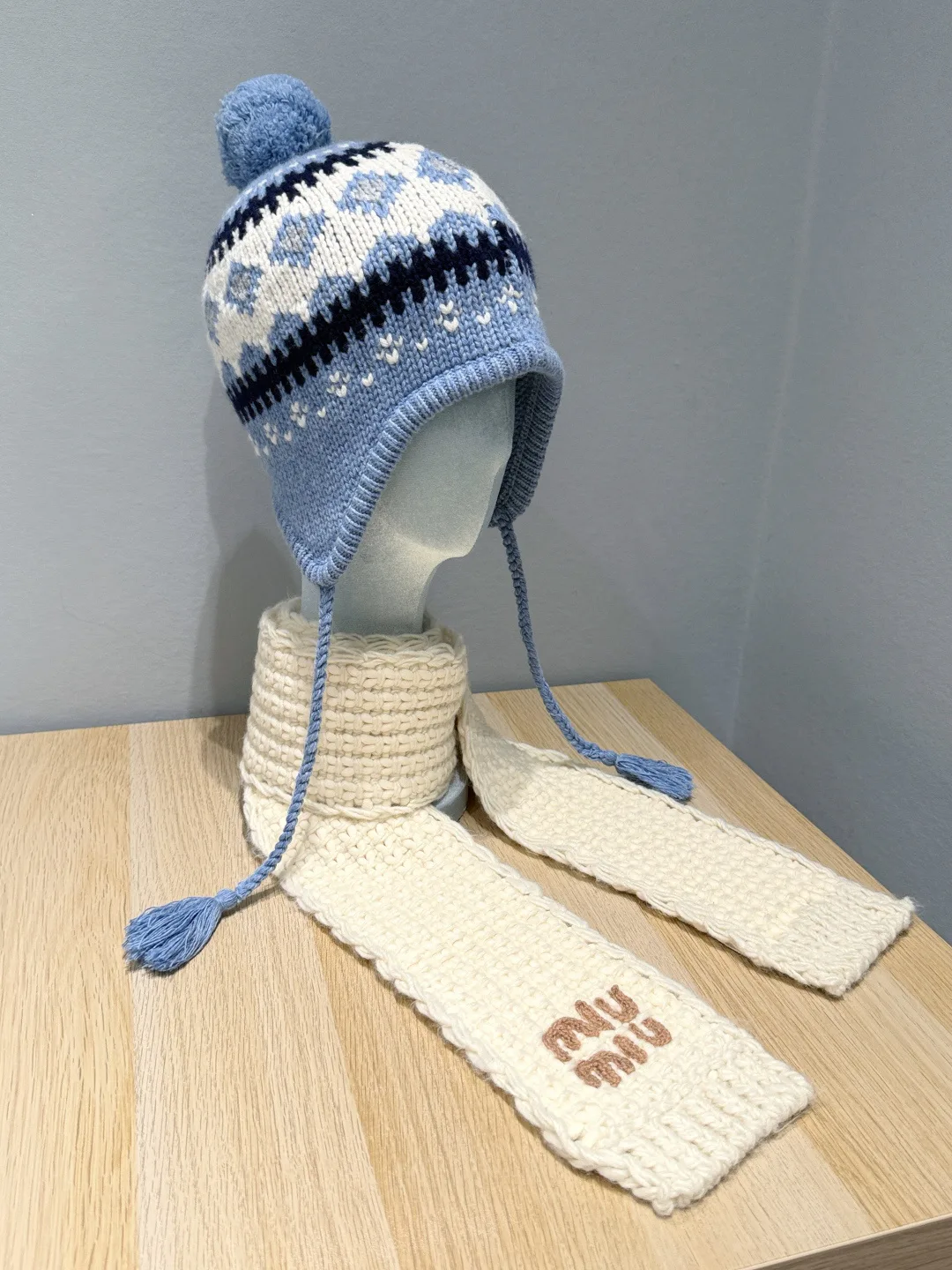 Головные Уборы Miu Miu 1586308