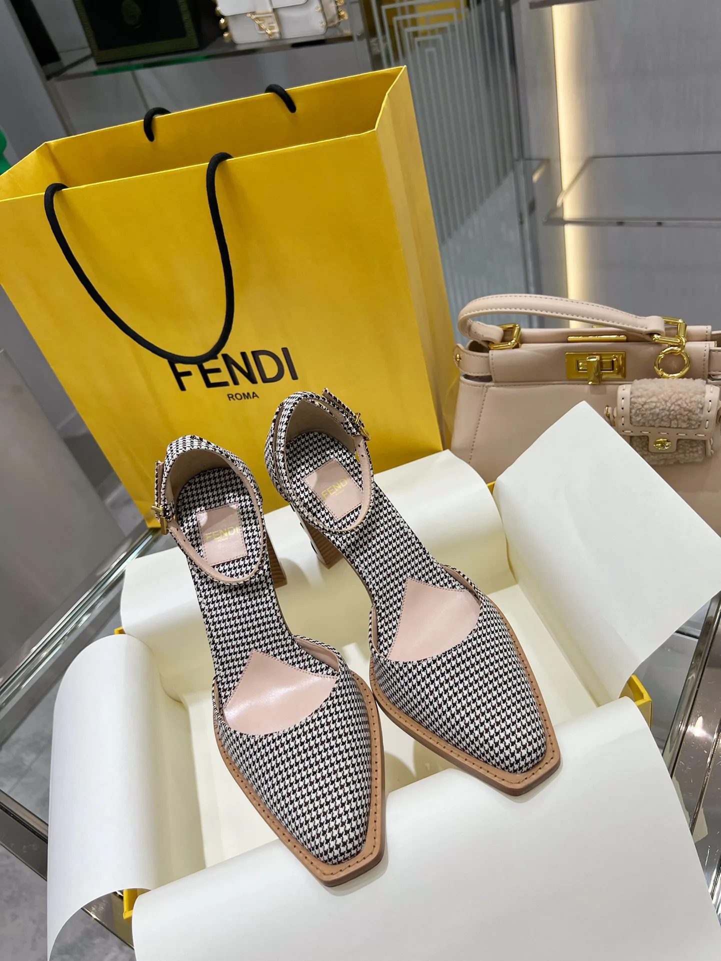 Туфли Женские Fendi 353538