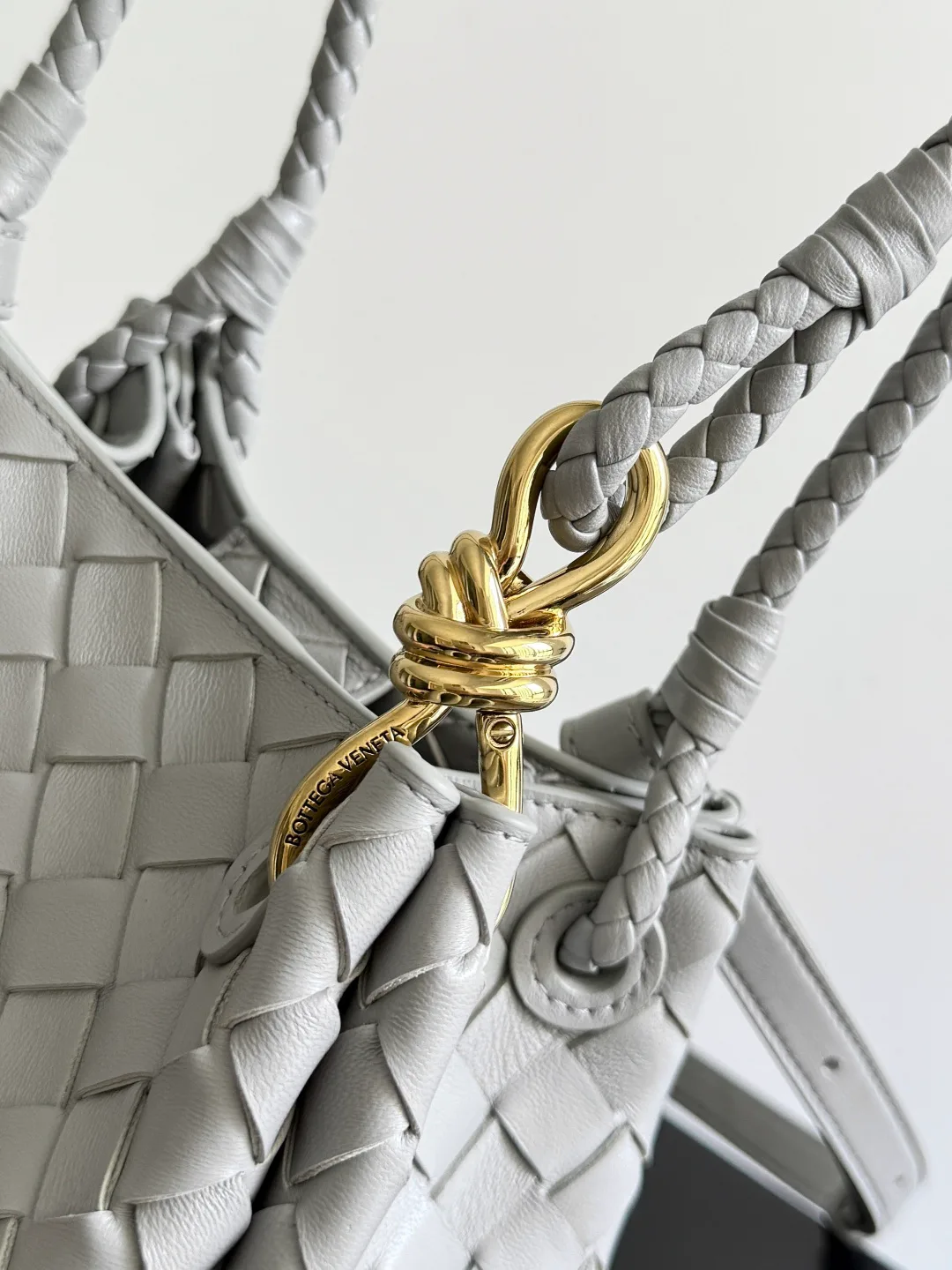 Классические Сумки Женские Bottega Veneta 9988474