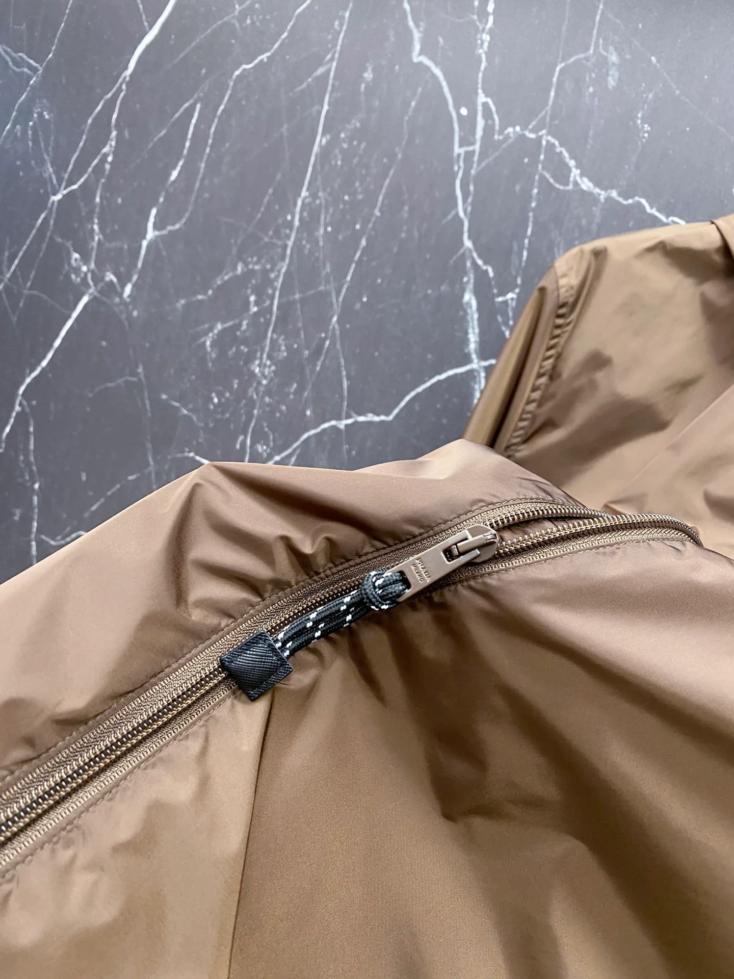 Куртки И Пуховики Мужские Prada 9760663